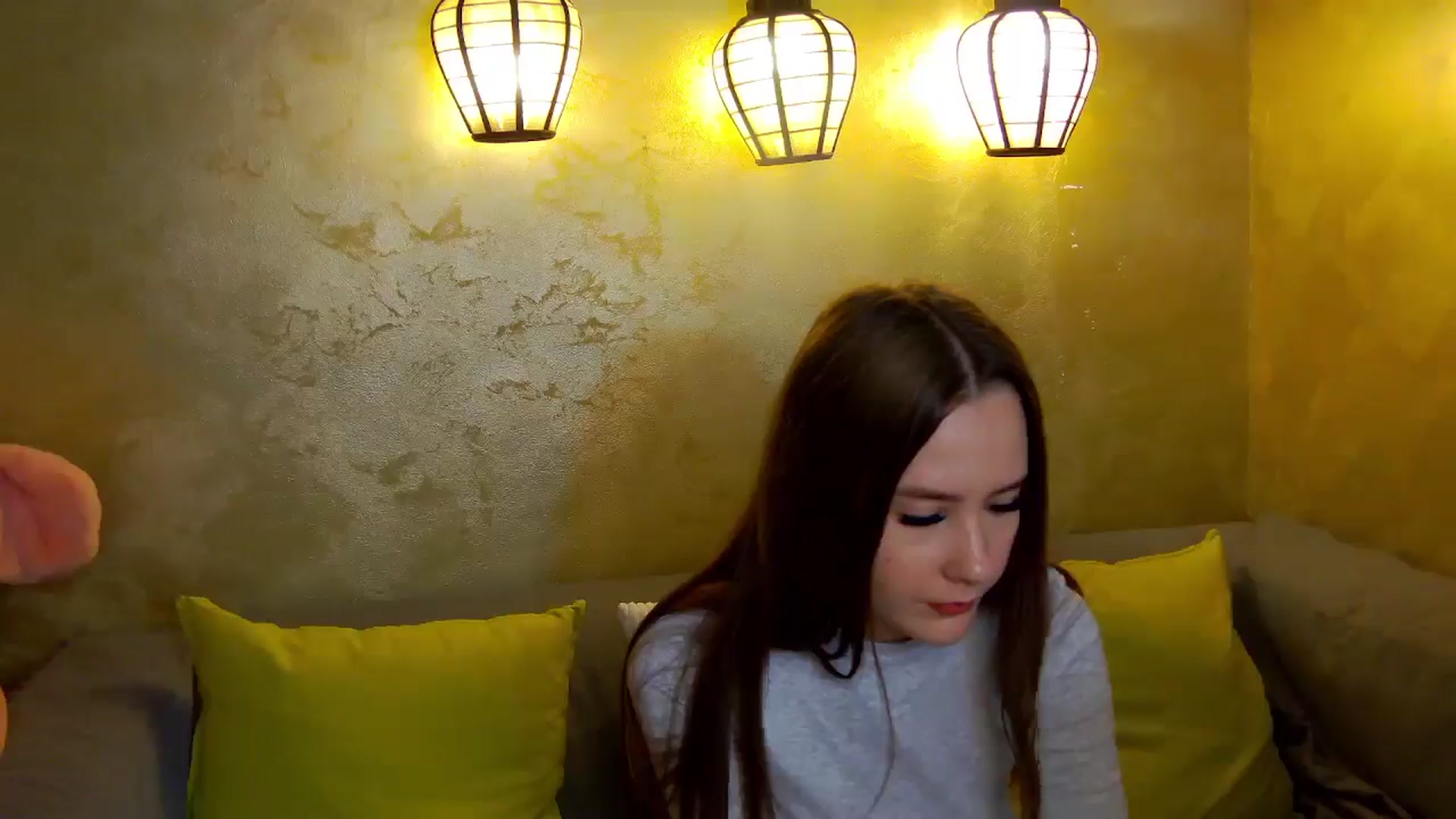 Gallery image thumbnail from Radiance's myfreecams stream on, 11/18/2025, 15:43 image 17 of 20