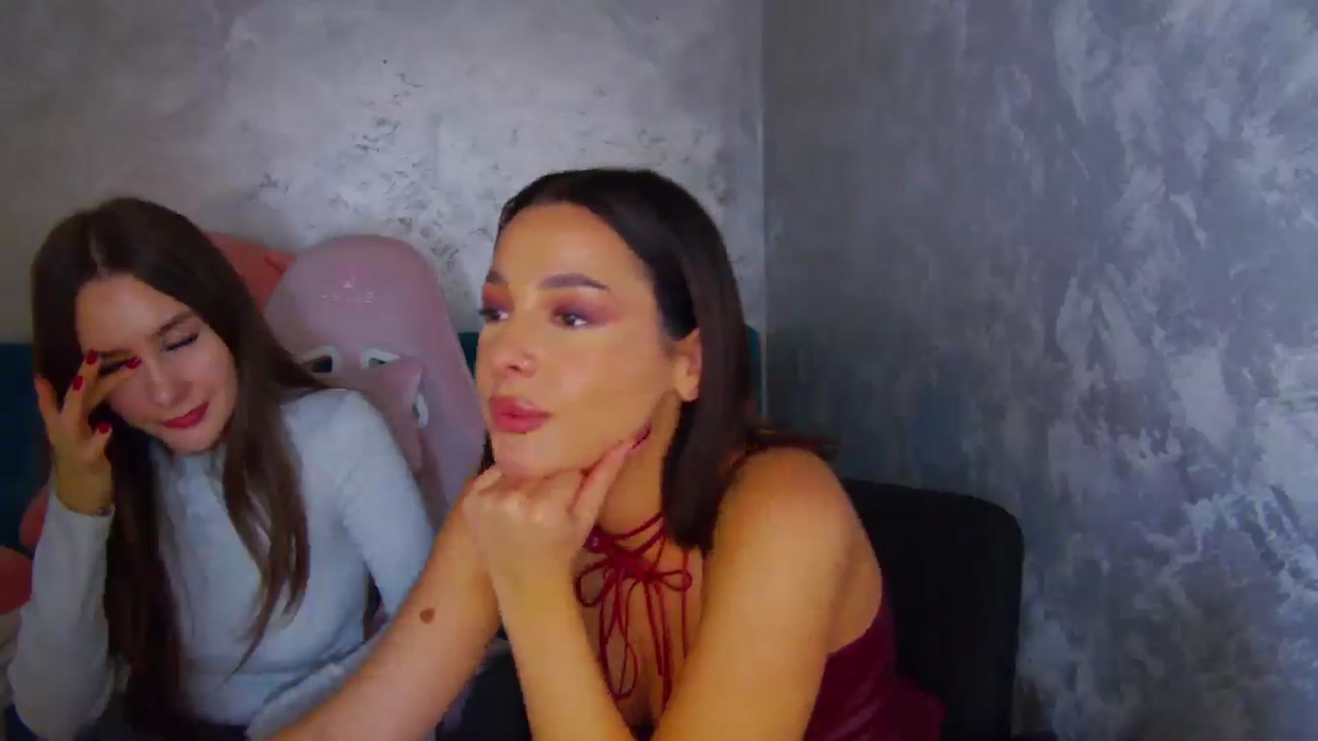 Gallery image thumbnail from Radiance's myfreecams stream on, 11/18/2025, 19:40 image 20 of 20