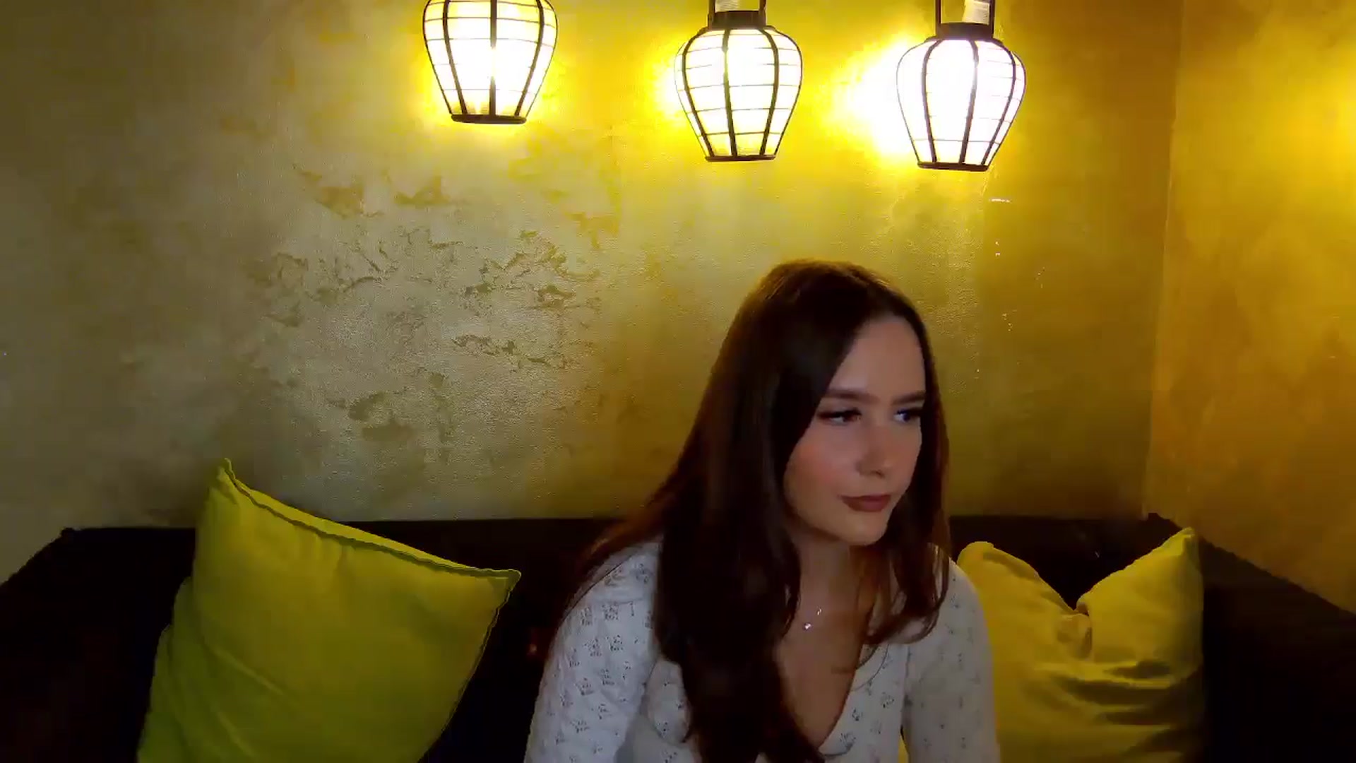 Gallery image thumbnail from Radiance's myfreecams stream on, 11/27/2025, 14:11 image 16 of 20