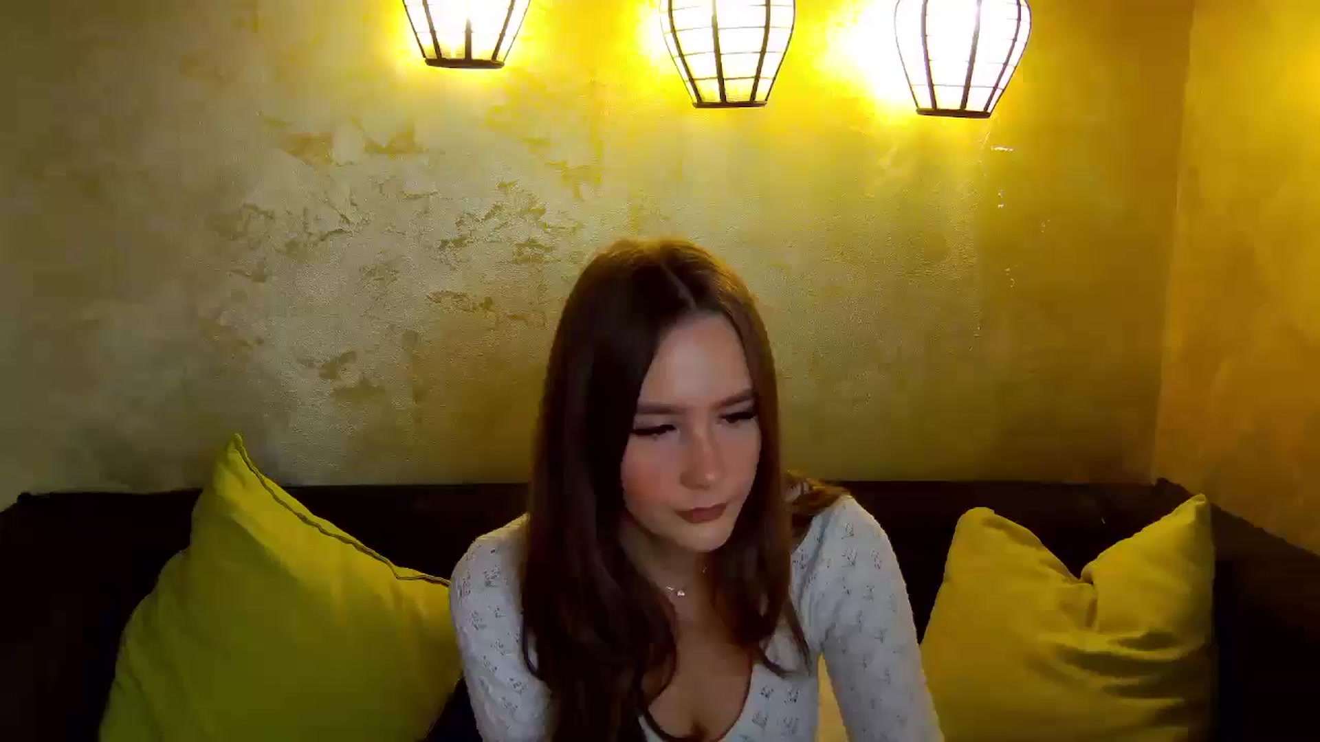 Gallery image thumbnail from Radiance's myfreecams stream on, 11/27/2025, 15:22 image 1 of 20