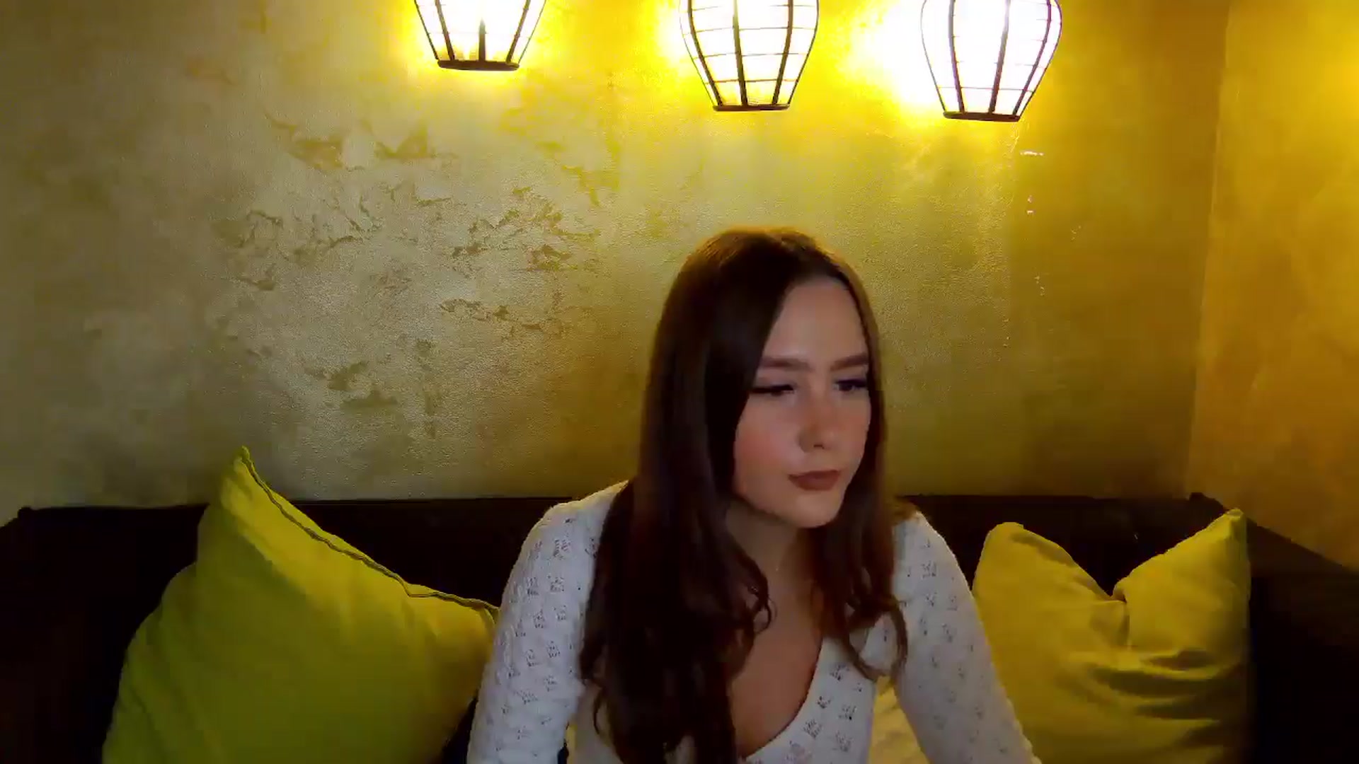 Gallery image thumbnail from Radiance's myfreecams stream on, 11/27/2025, 15:22 image 4 of 20