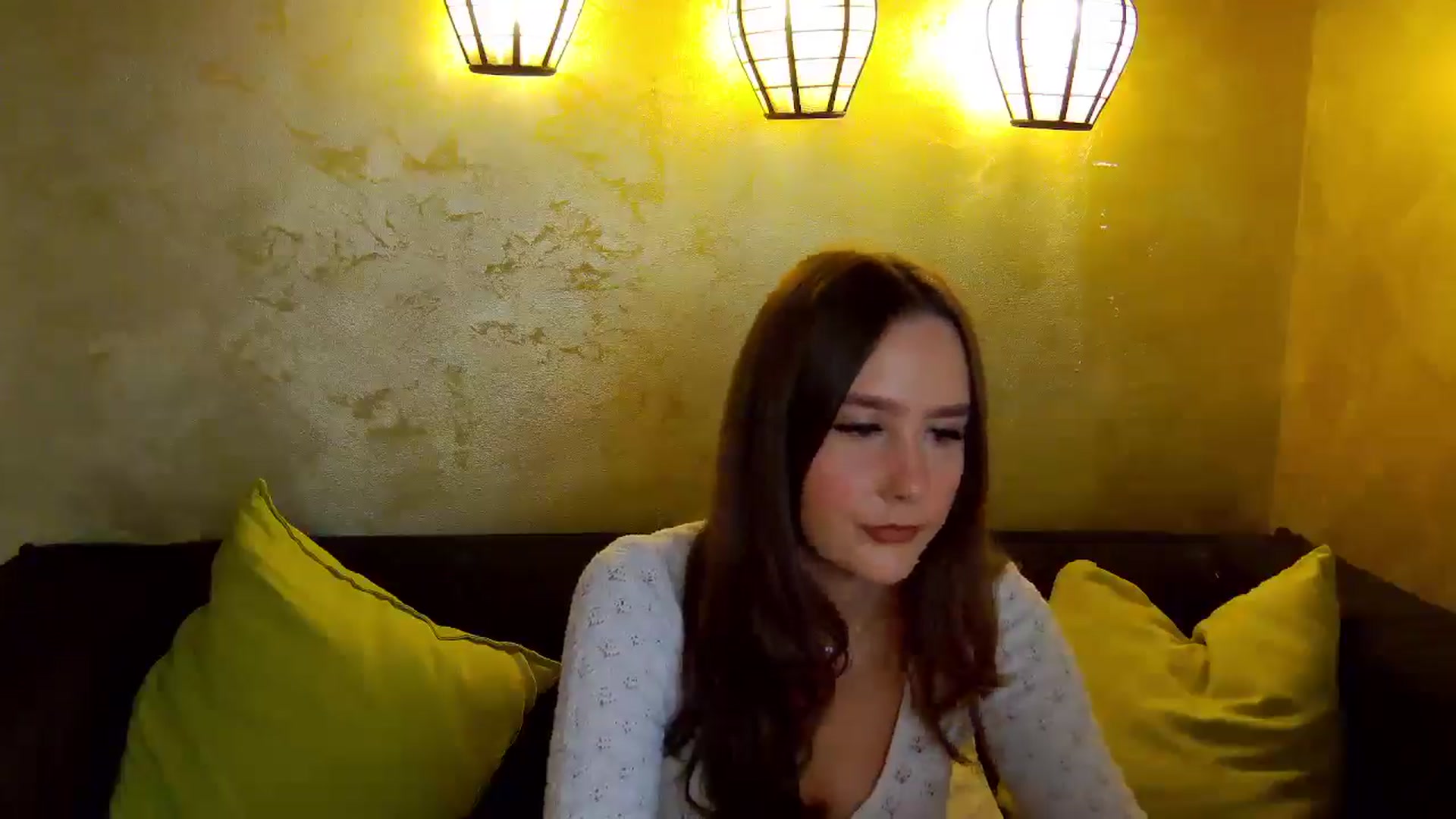 Gallery image thumbnail from Radiance's myfreecams stream on, 11/27/2025, 15:22 image 3 of 20