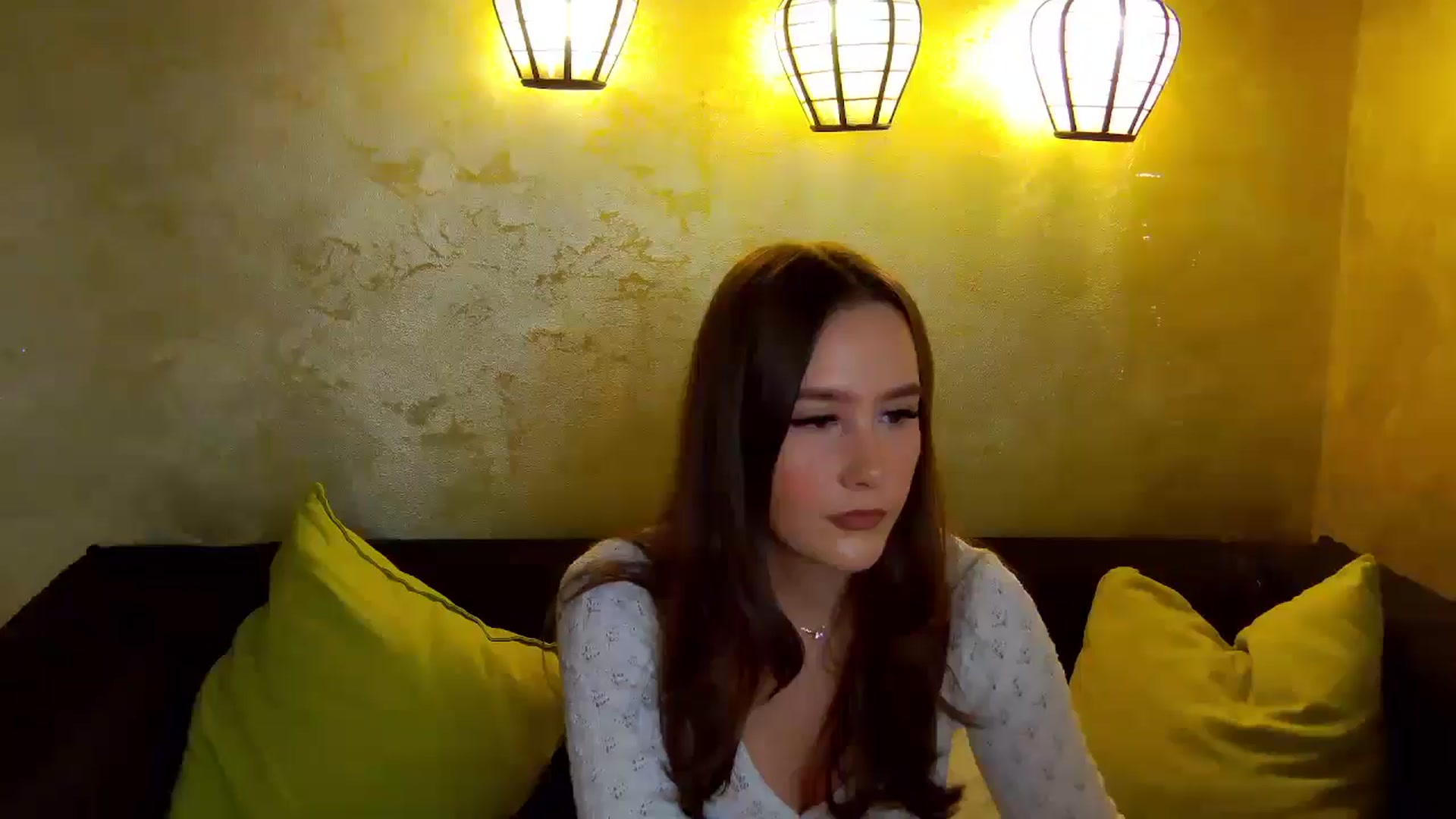 Gallery image thumbnail from Radiance's myfreecams stream on, 11/27/2025, 15:22 image 11 of 20
