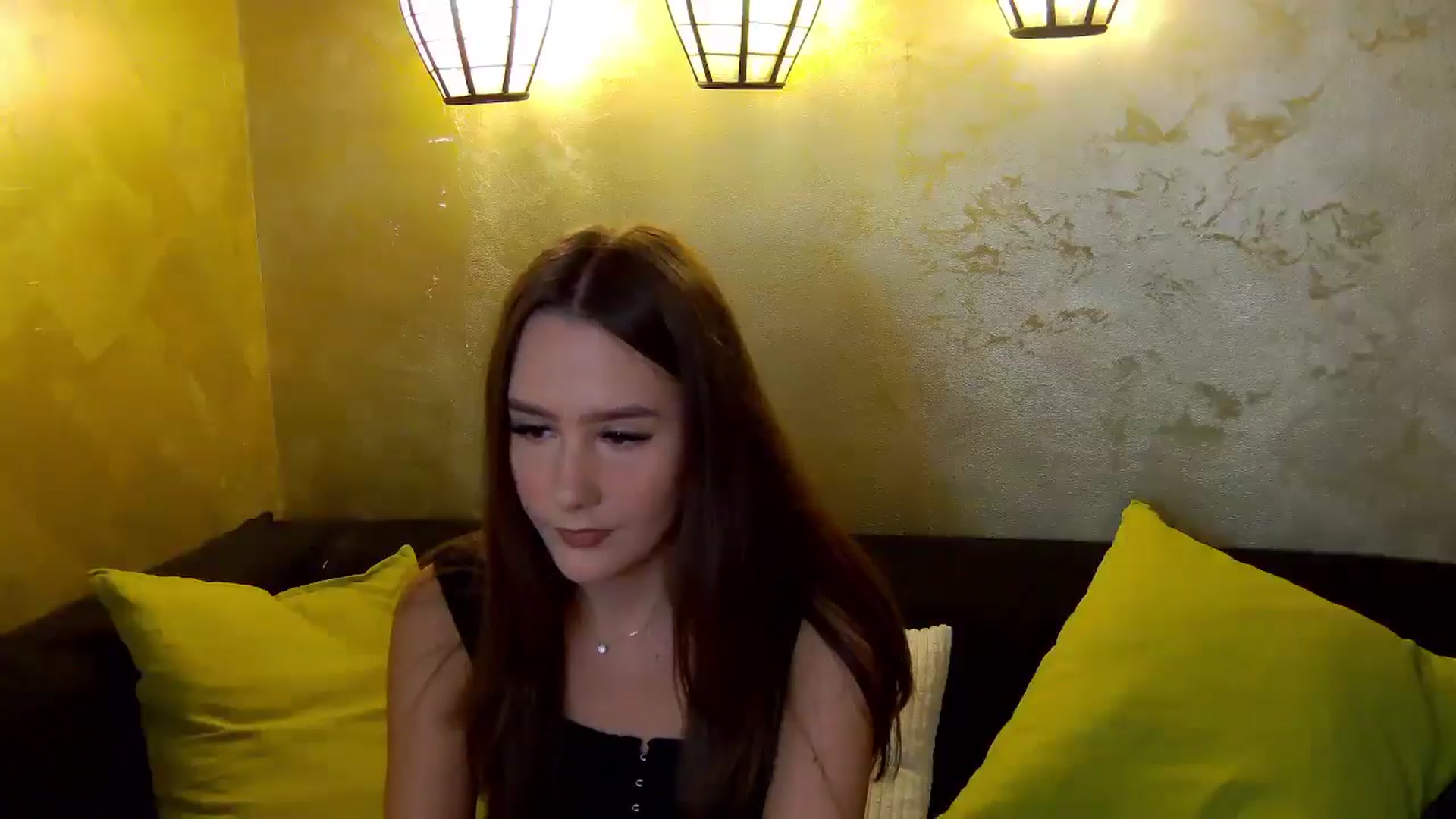 Gallery image thumbnail from Radiance's myfreecams stream on, 11/30/2025, 15:28 image 3 of 20