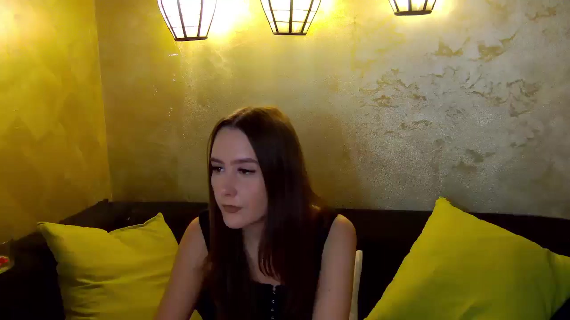 Gallery image thumbnail from Radiance's myfreecams stream on, 11/30/2025, 18:12 image 1 of 20