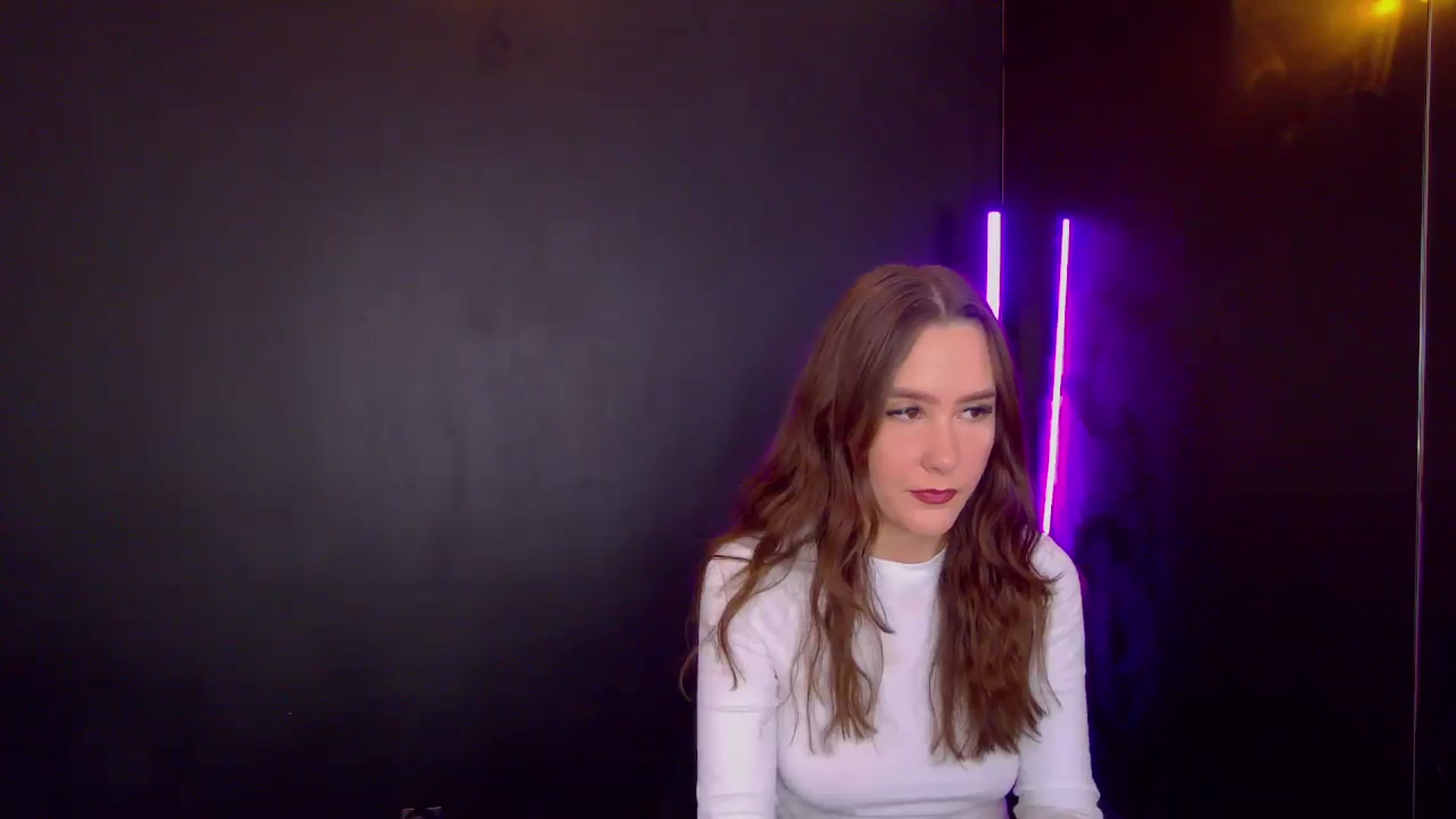 Gallery image thumbnail from Radiance's myfreecams stream on, 12/04/2025, 15:37 image 13 of 20
