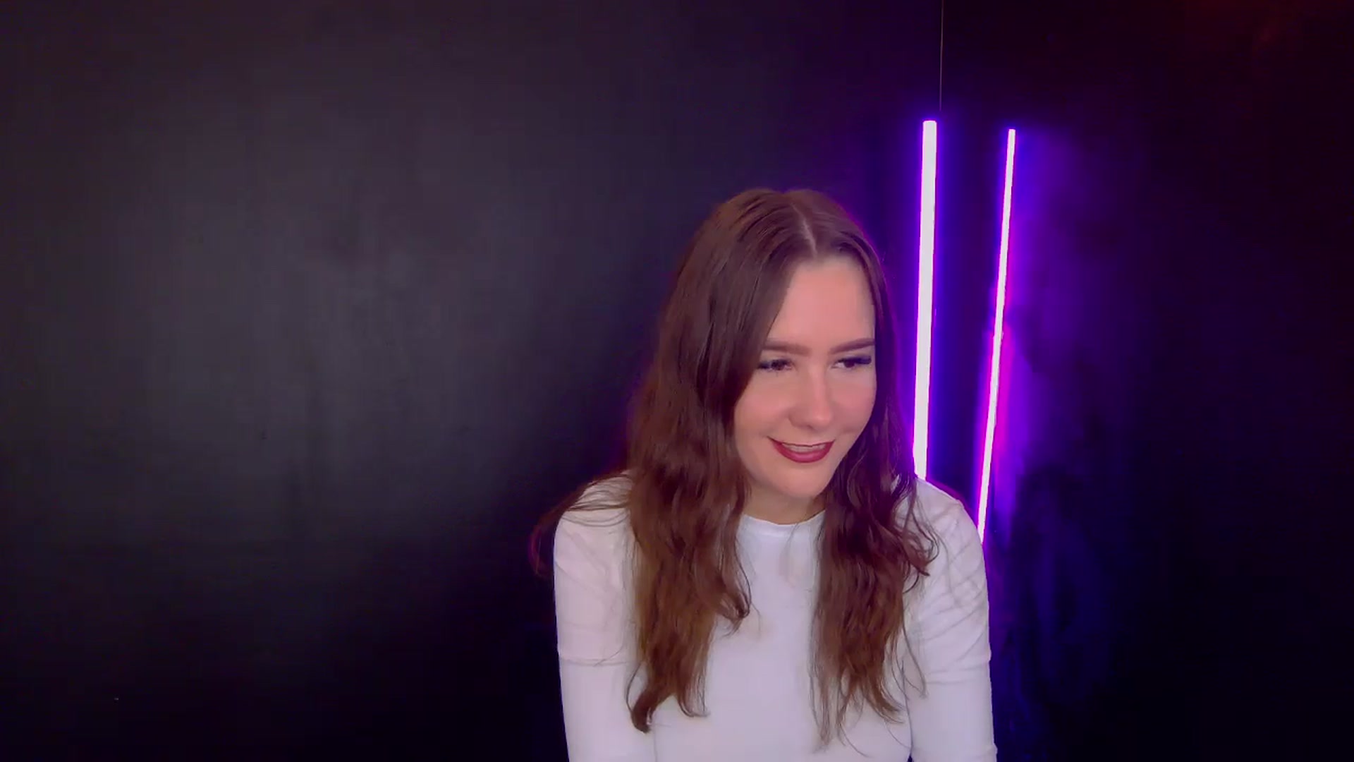 Gallery image thumbnail from Radiance's myfreecams stream on, 12/04/2025, 16:36 image 9 of 20