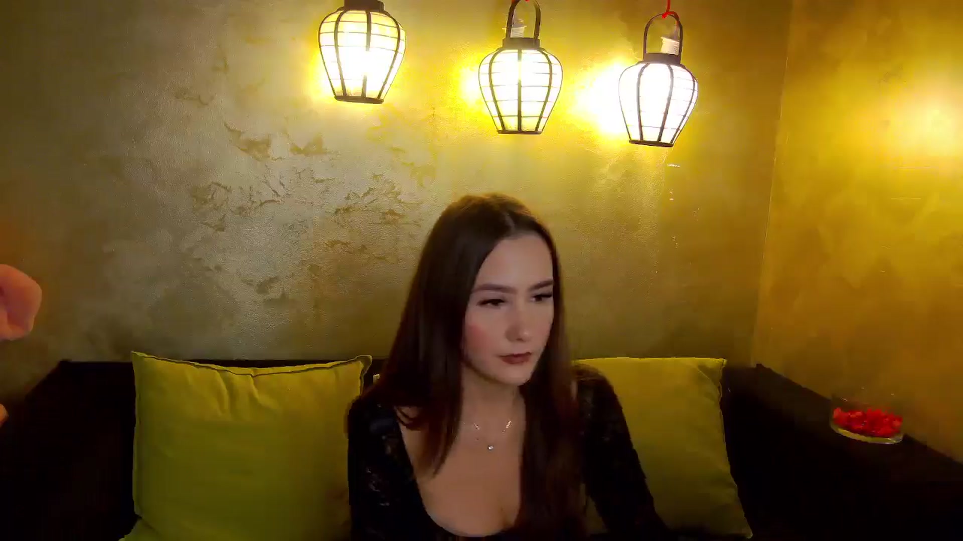Gallery image thumbnail from Radiance's myfreecams stream on, 12/05/2025, 18:57 image 9 of 20