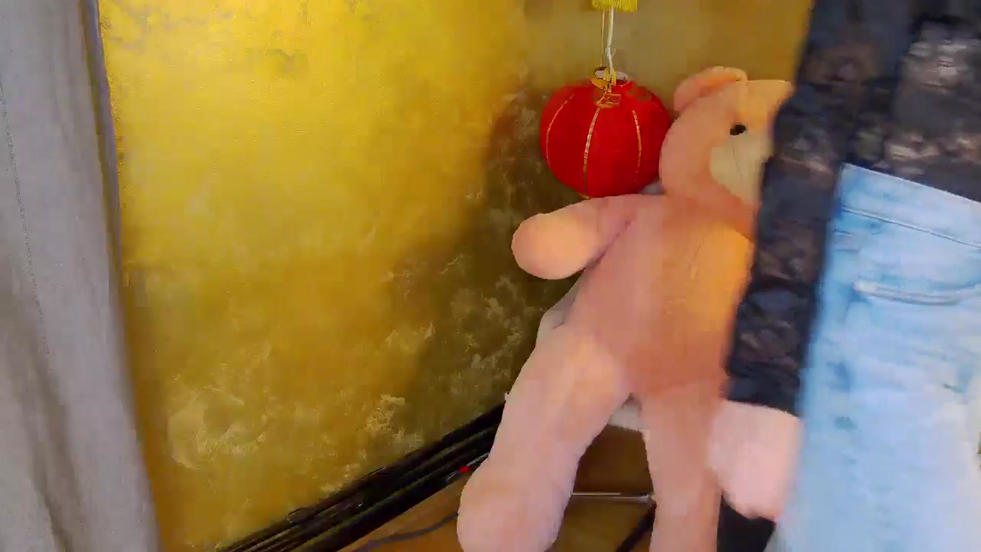 Gallery image thumbnail from Radiance's myfreecams stream on, 12/05/2025, 19:45 image 16 of 20