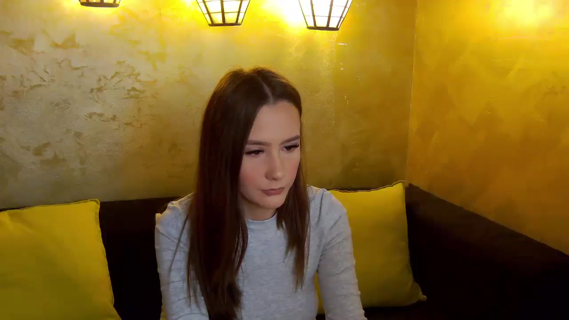Gallery image thumbnail from Radiance's myfreecams stream on, 12/10/2025, 14:45 image 15 of 20