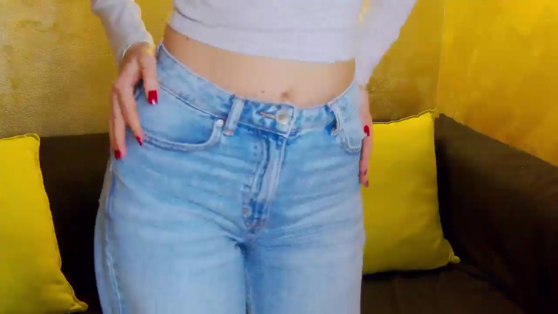 Gallery image thumbnail from Radiance's myfreecams stream on, 12/10/2025, 14:45 image 14 of 20