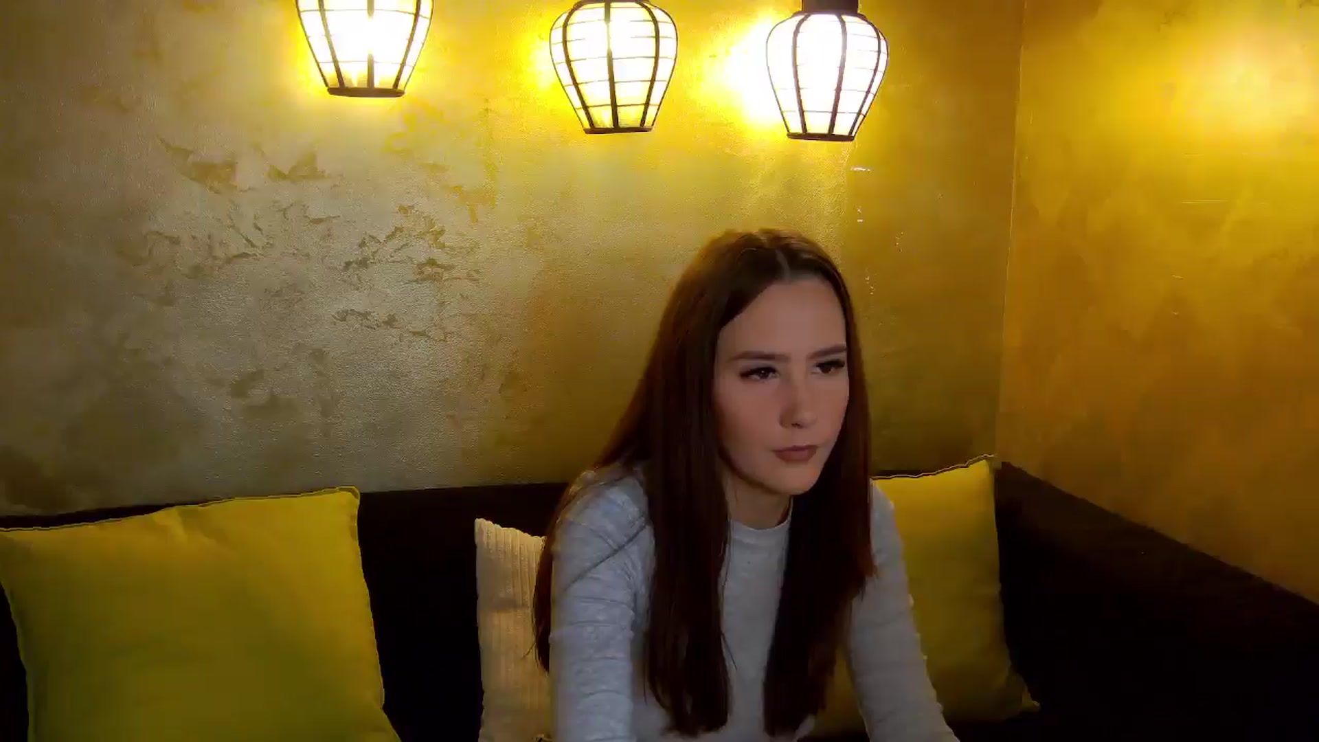 Gallery image thumbnail from Radiance's myfreecams stream on, 12/10/2025, 14:45 image 4 of 20