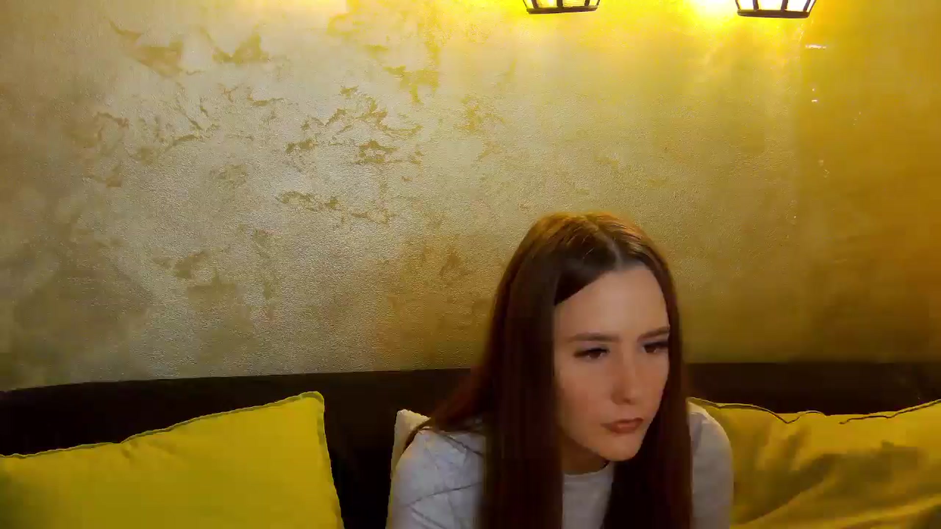 Gallery image thumbnail from Radiance's myfreecams stream on, 12/10/2025, 19:59 image 17 of 20