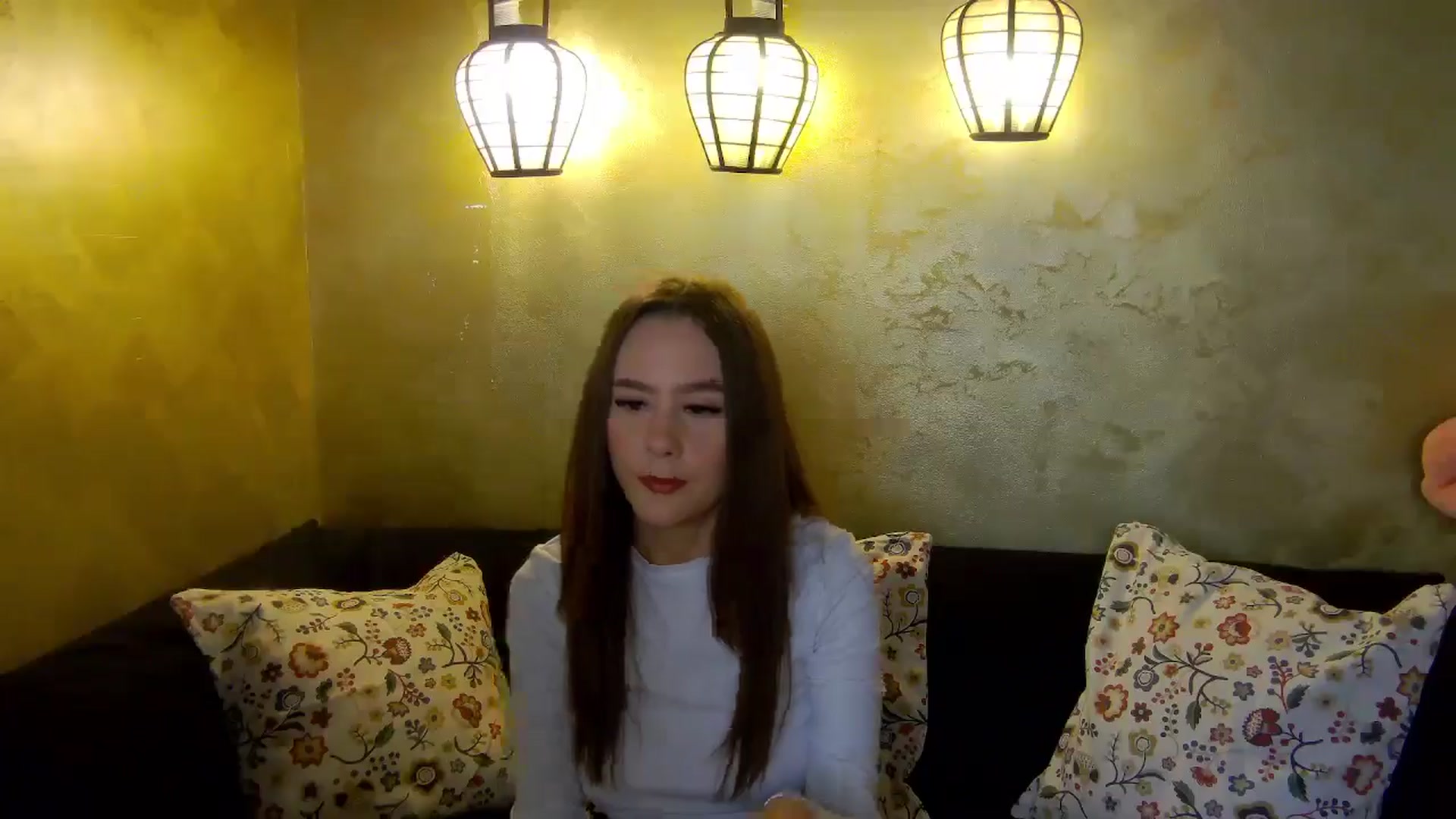 Gallery image thumbnail from Radiance's myfreecams stream on, 12/21/2025, 15:54 image 10 of 20