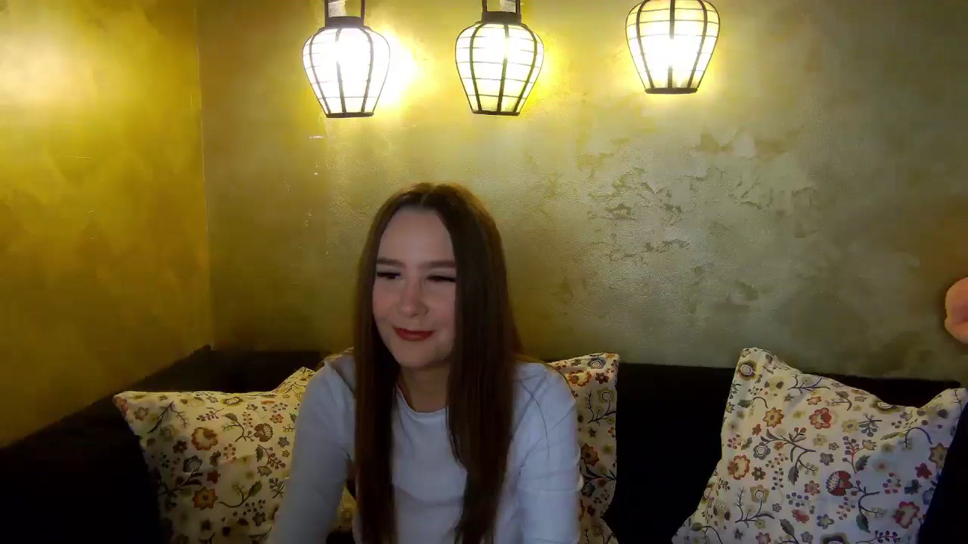 Gallery image thumbnail from Radiance's myfreecams stream on, 12/21/2025, 15:54 image 15 of 20