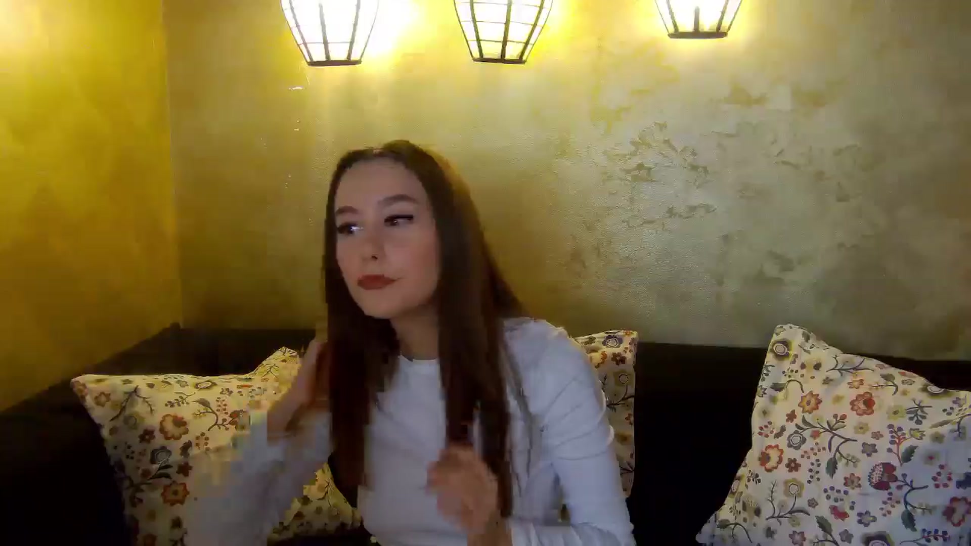 Gallery image thumbnail from Radiance's myfreecams stream on, 12/21/2025, 15:54 image 8 of 20
