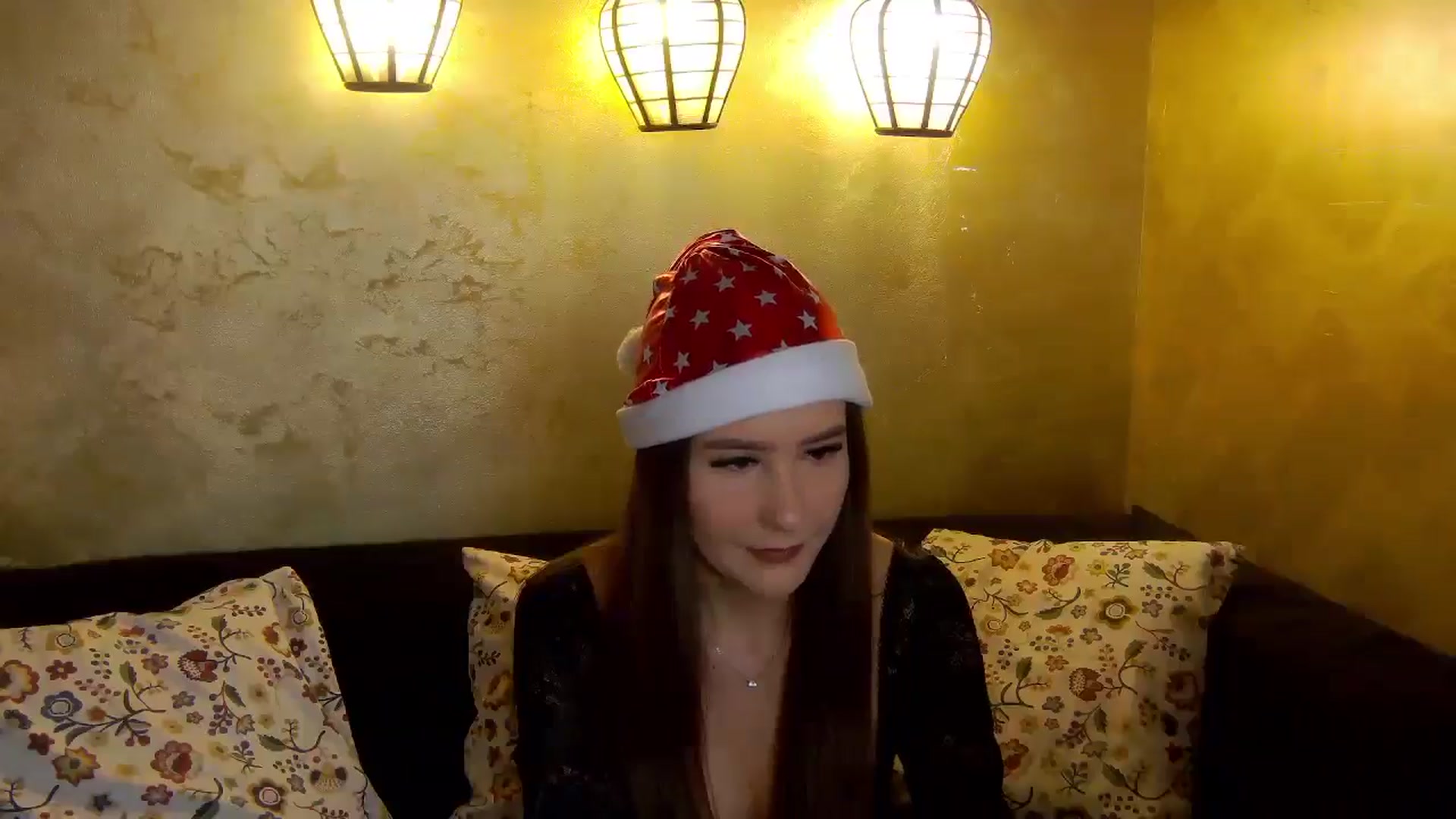 Gallery image thumbnail from Radiance's myfreecams stream on, 12/22/2025, 14:57 image 9 of 20