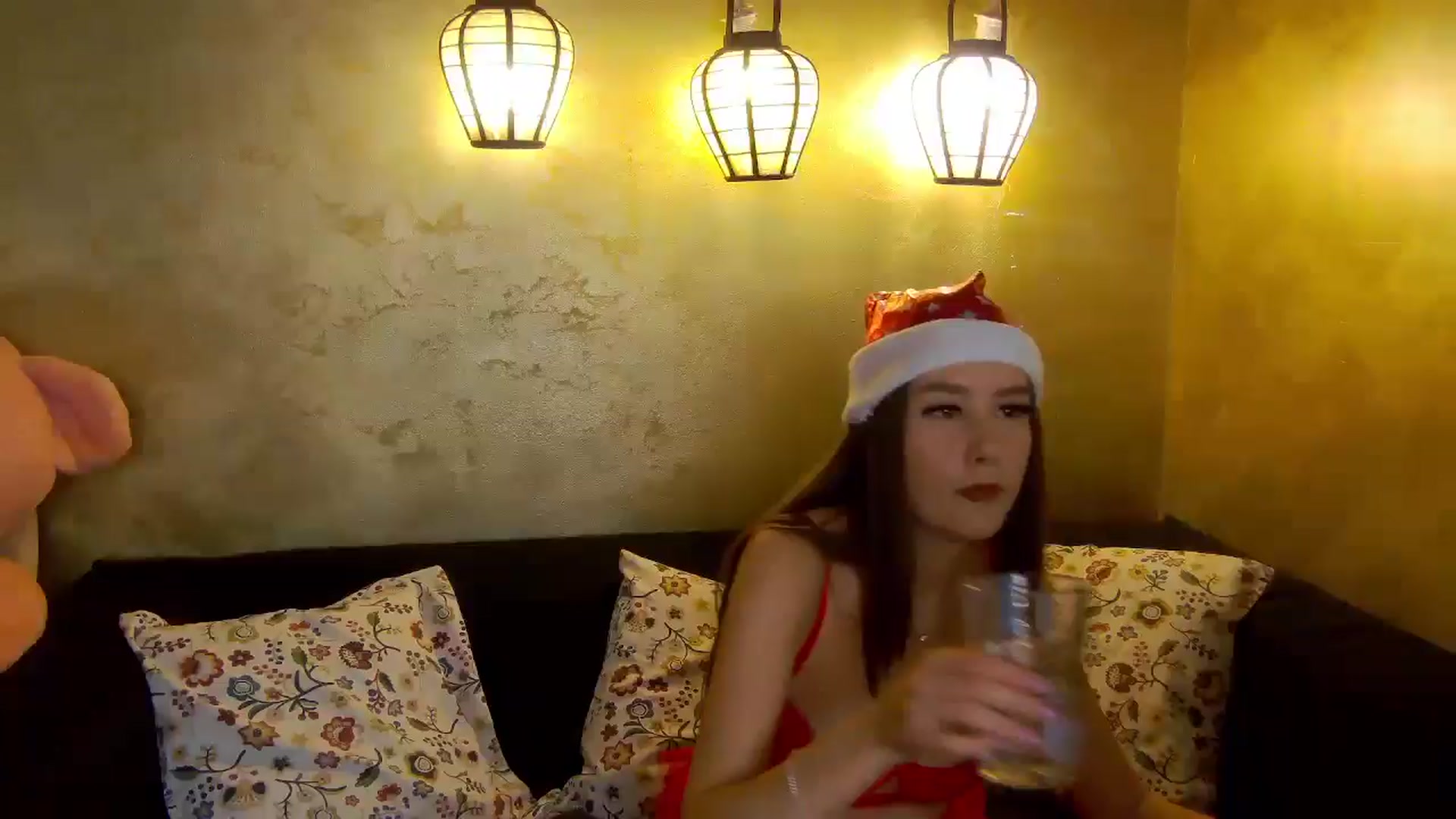 Gallery image thumbnail from Radiance's myfreecams stream on, 12/22/2025, 19:02 image 1 of 20