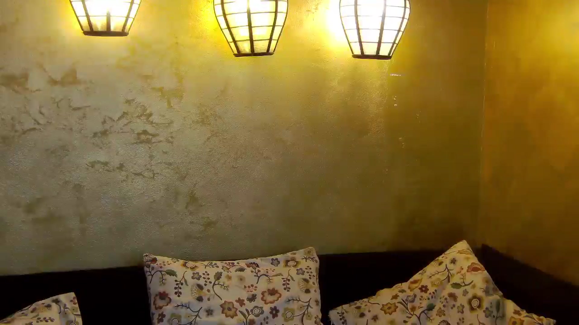 Gallery image thumbnail from Radiance's myfreecams stream on, 12/30/2025, 15:58 image 15 of 20