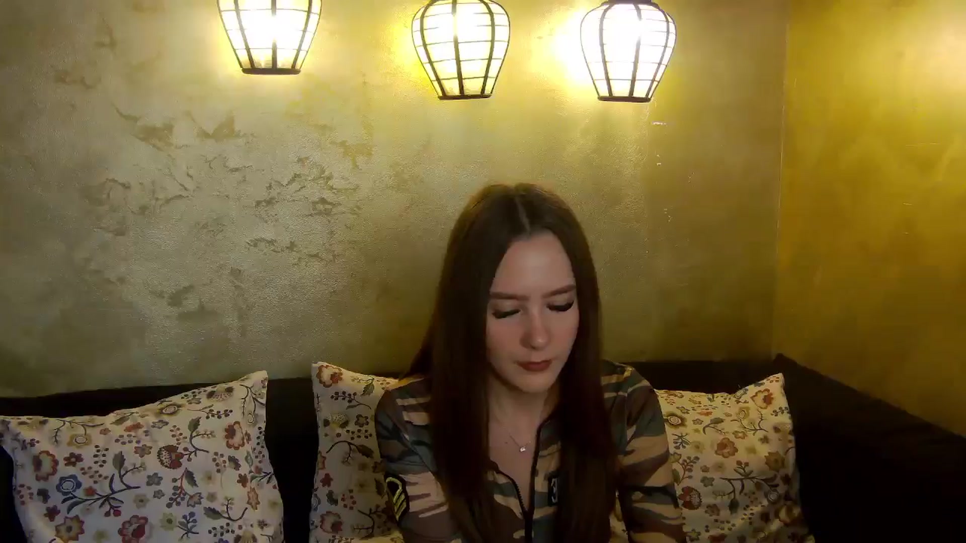 Gallery image thumbnail from Radiance's myfreecams stream on, 01/07/2026, 15:04 image 8 of 20