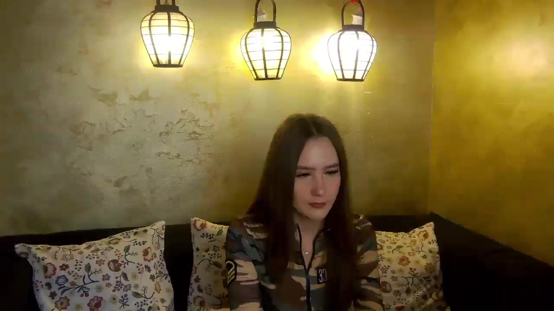 Gallery image thumbnail from Radiance's myfreecams stream on, 01/07/2026, 15:57 image 6 of 20