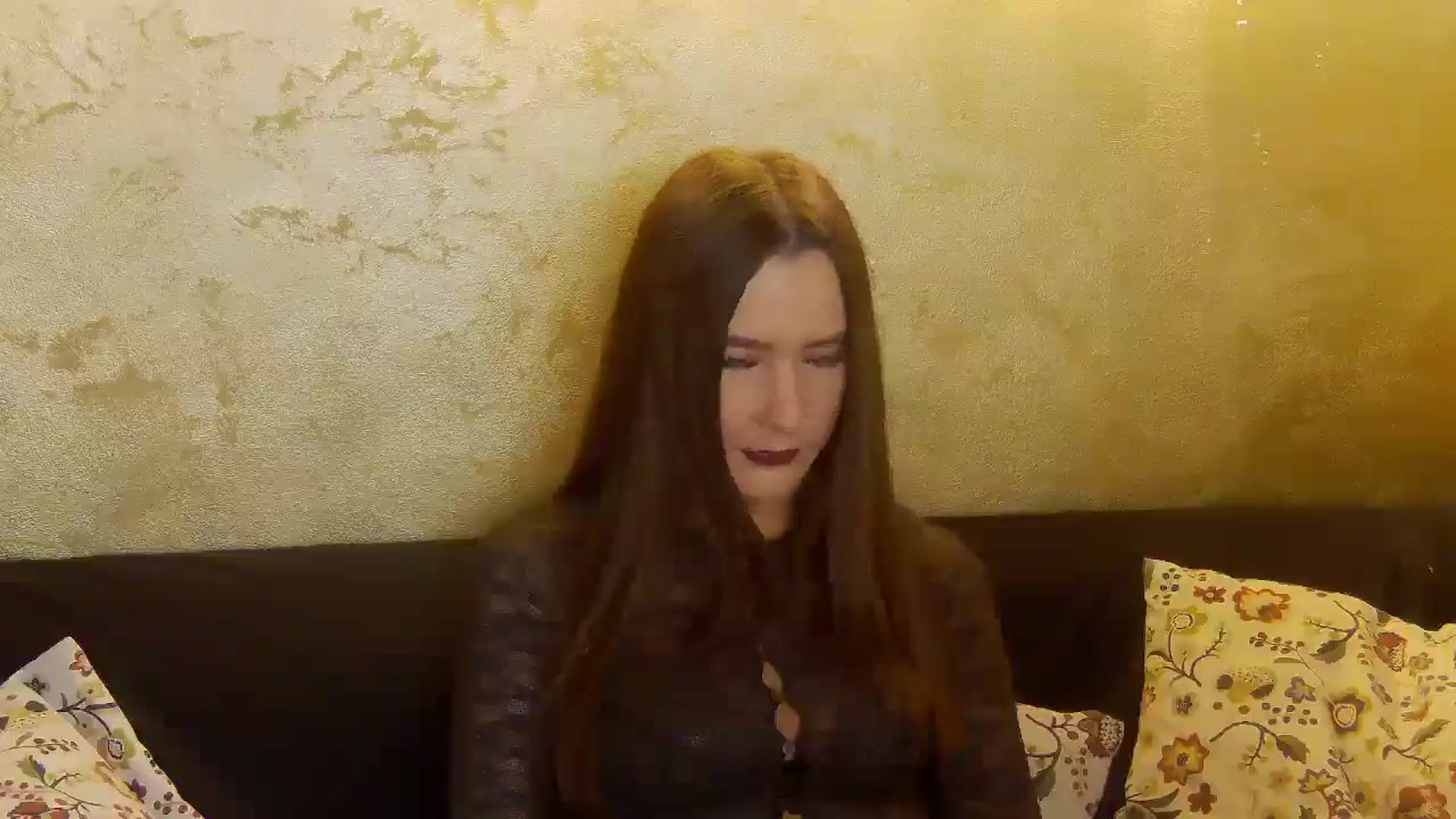 Gallery image thumbnail from Radiance's myfreecams stream on, 01/08/2026, 20:15 image 6 of 20