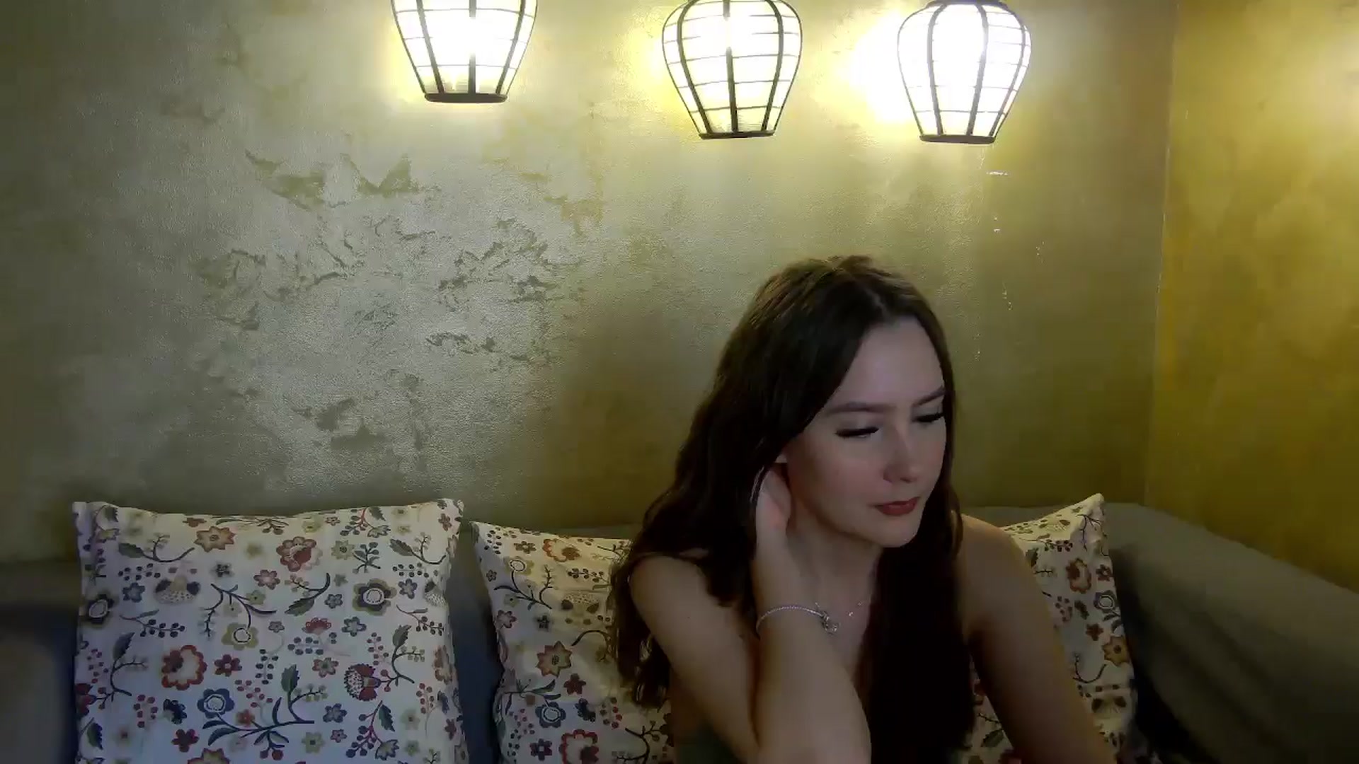 Gallery image thumbnail from Radiance's myfreecams stream on, 01/13/2026, 14:44 image 12 of 20