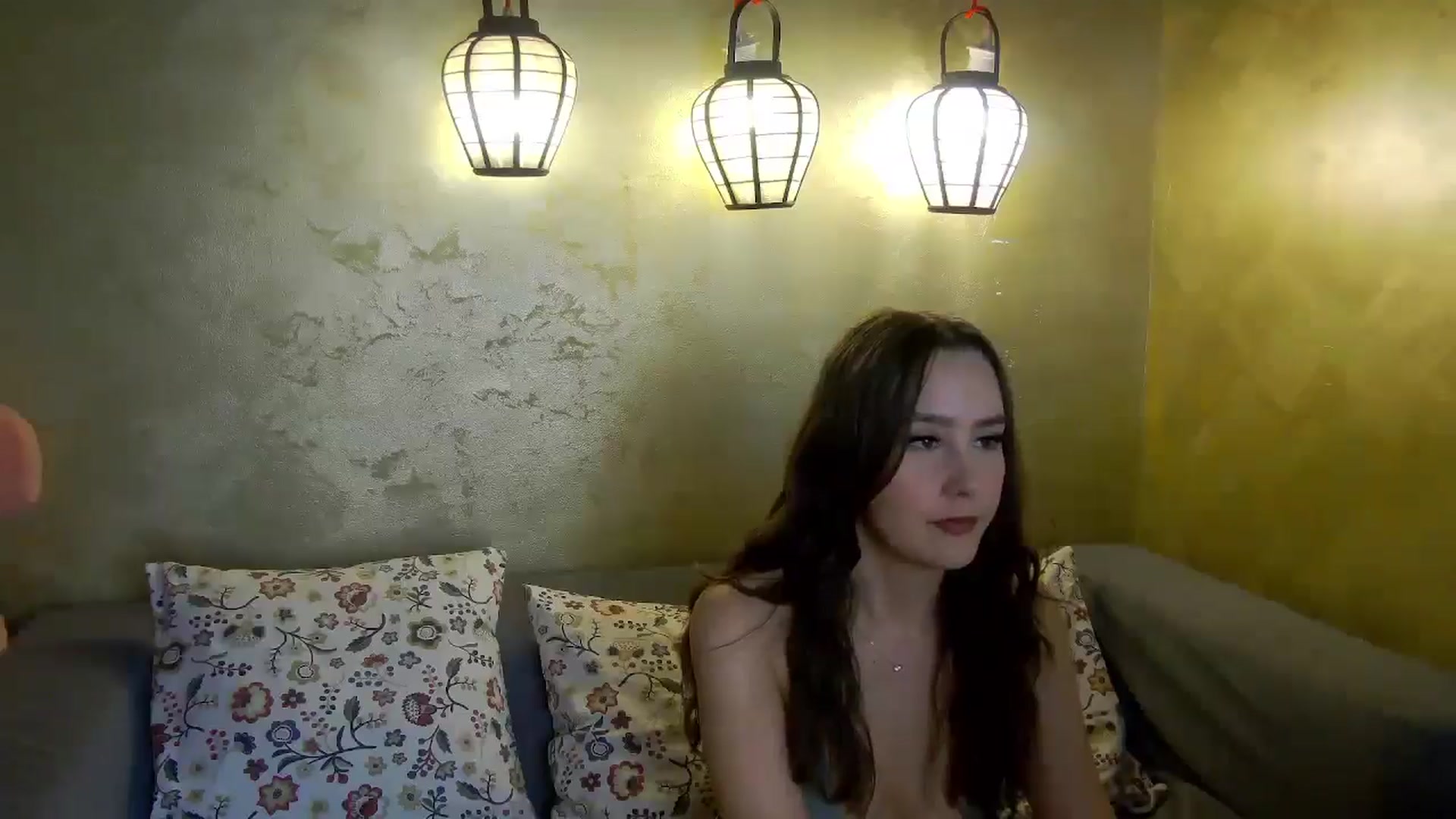 Gallery image thumbnail from Radiance's myfreecams stream on, 01/13/2026, 16:02 image 8 of 20