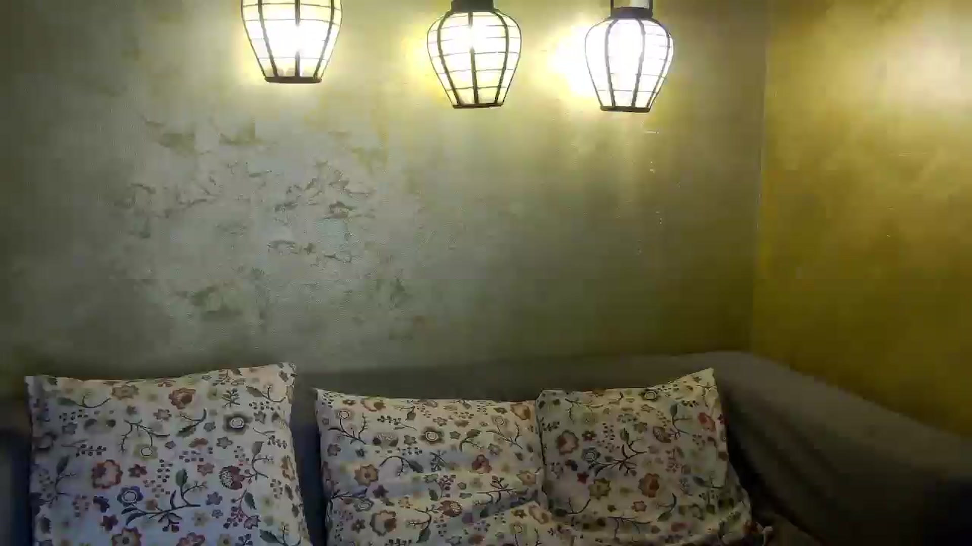 Gallery image thumbnail from Radiance's myfreecams stream on, 01/13/2026, 18:57 image 11 of 20