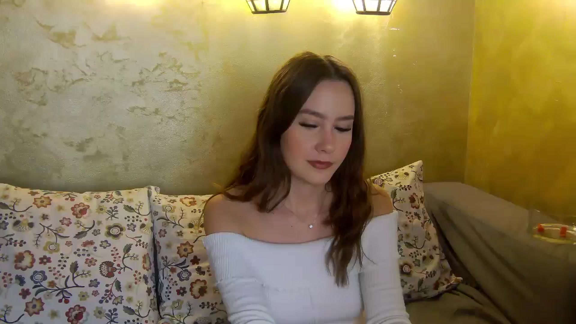 Gallery image thumbnail from Radiance's myfreecams stream on, 01/14/2026, 13:19 image 20 of 20