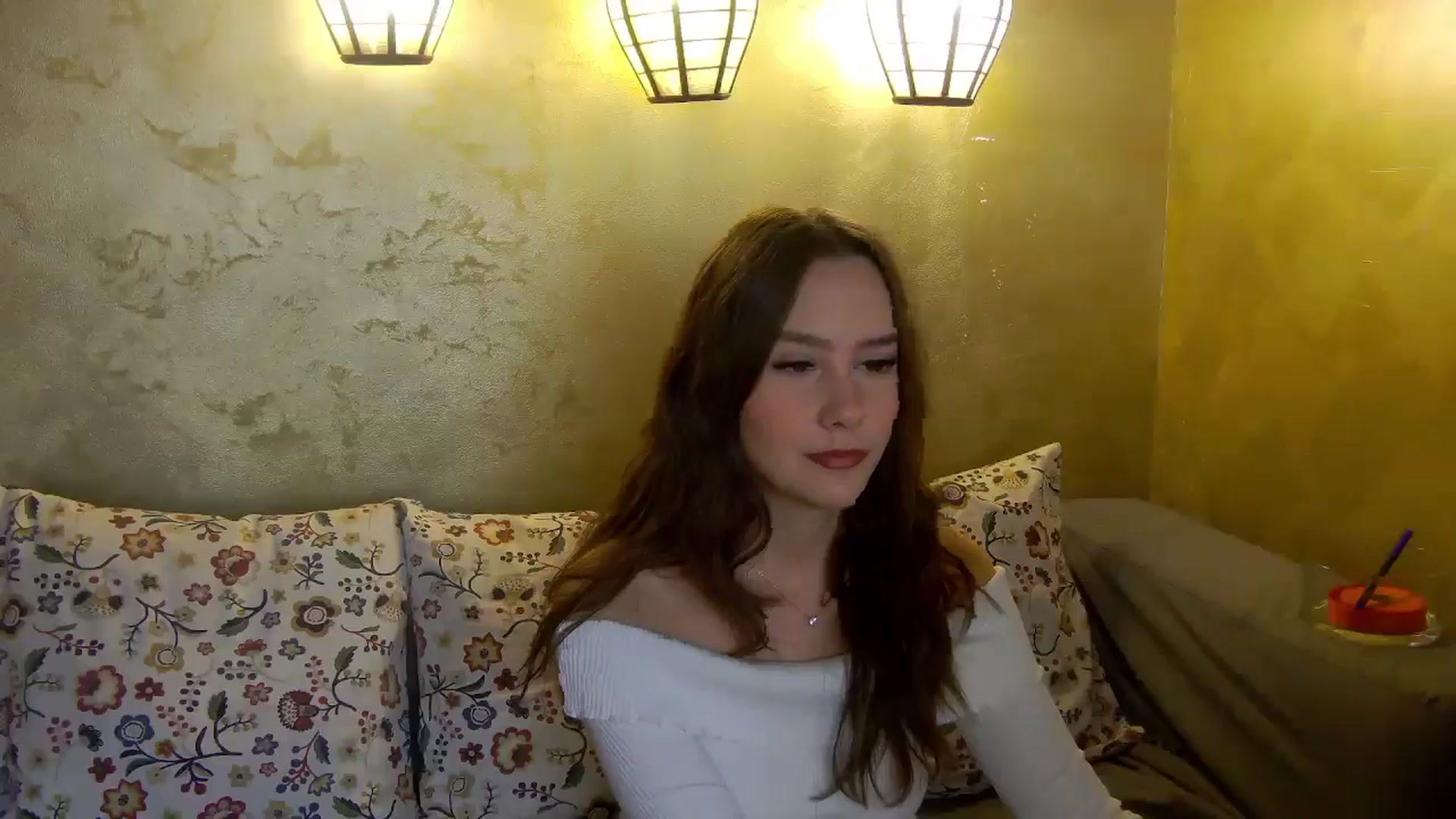 Gallery image thumbnail from Radiance's myfreecams stream on, 01/14/2026, 13:19 image 4 of 20