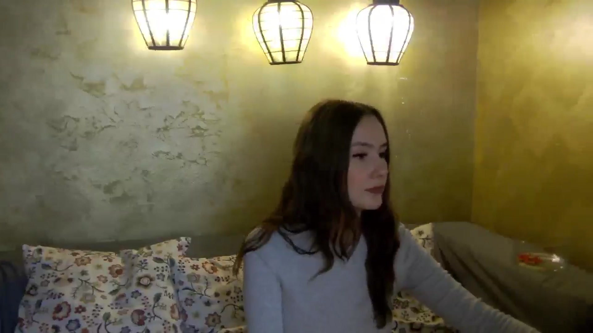 Gallery image thumbnail from Radiance's myfreecams stream on, 01/14/2026, 18:14 image 6 of 20