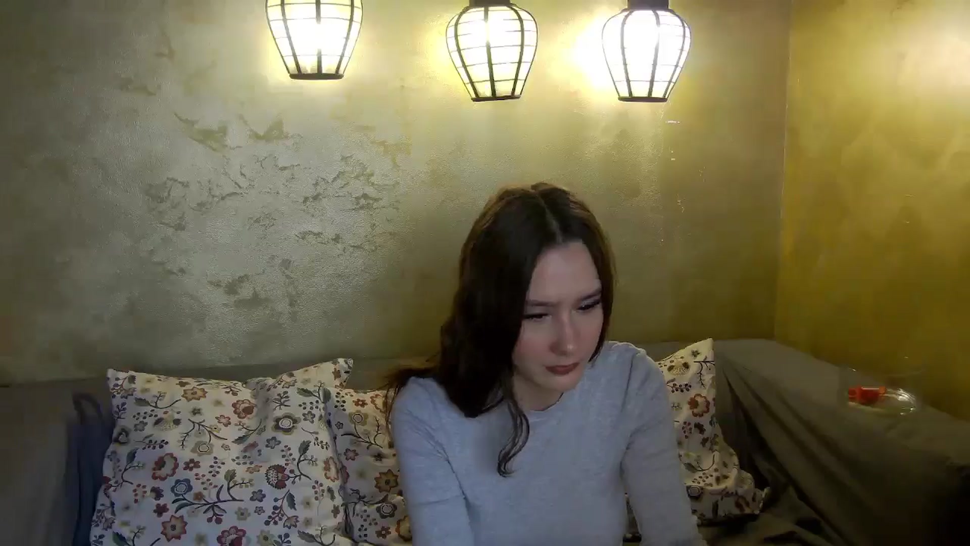 Gallery image thumbnail from Radiance's myfreecams stream on, 01/14/2026, 19:19 image 6 of 20
