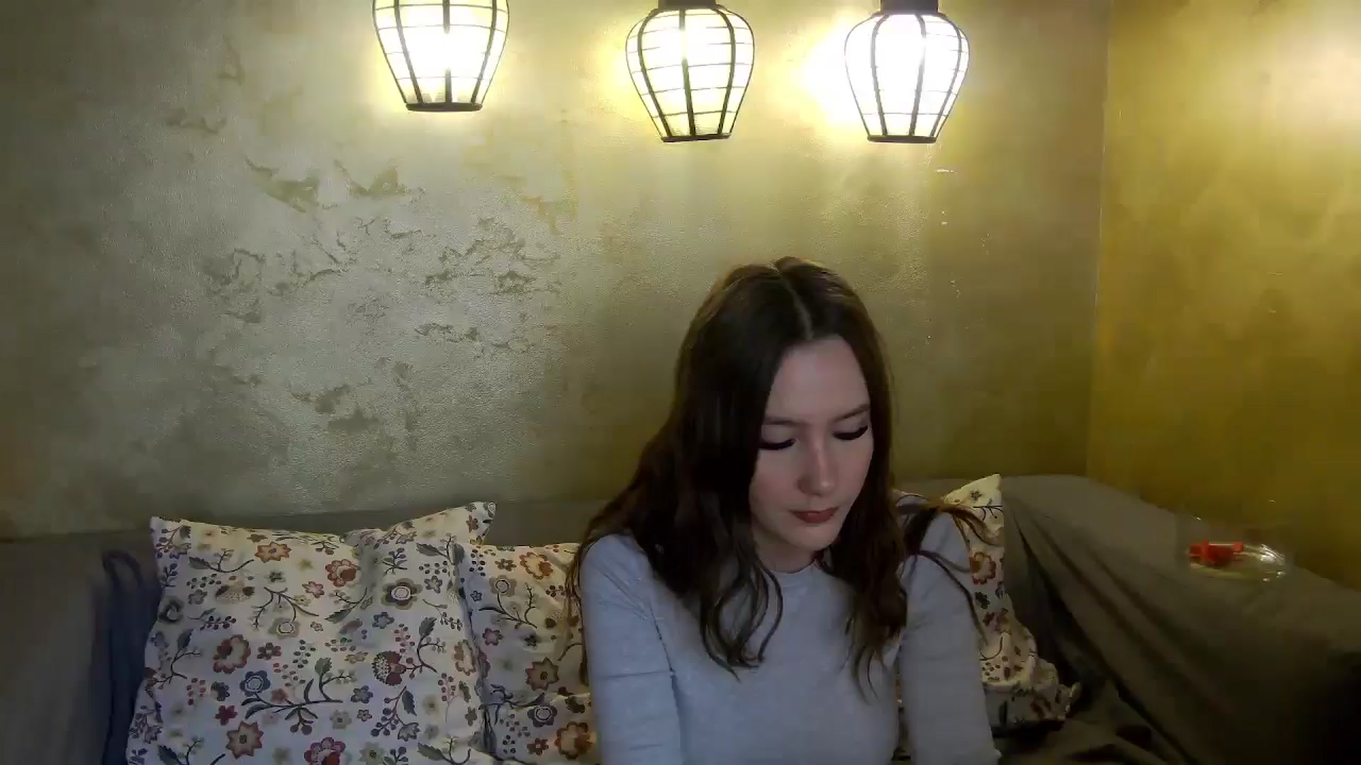 Gallery image thumbnail from Radiance's myfreecams stream on, 01/14/2026, 19:19 image 3 of 20