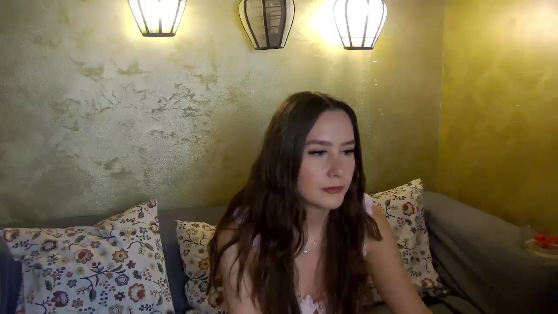 Gallery image thumbnail from Radiance's myfreecams stream on, 01/16/2026, 14:51 image 6 of 20