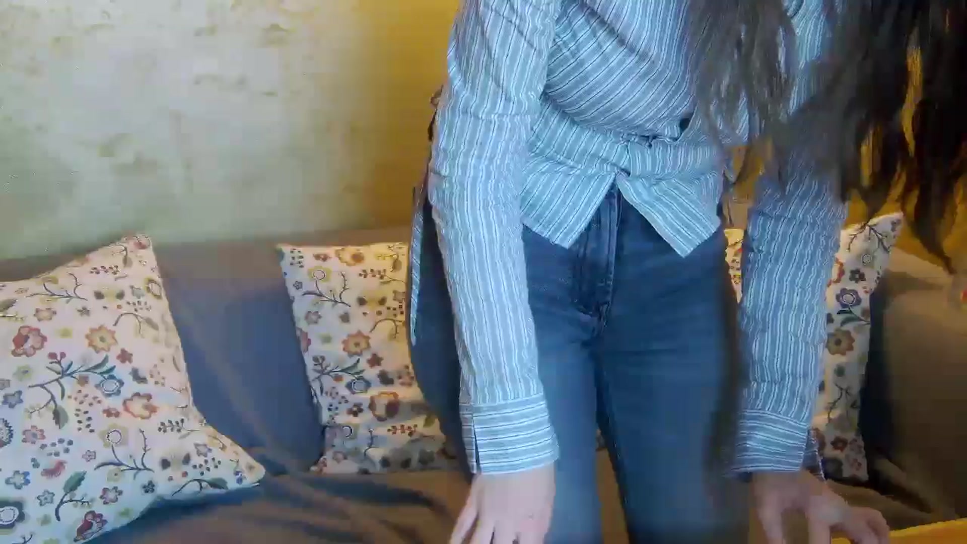 Gallery image thumbnail from Radiance's myfreecams stream on, 01/17/2026, 15:20 image 14 of 20