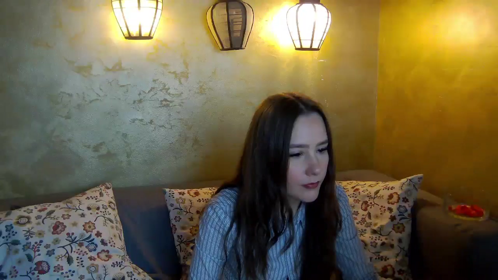 Gallery image thumbnail from Radiance's myfreecams stream on, 01/17/2026, 15:20 image 10 of 20