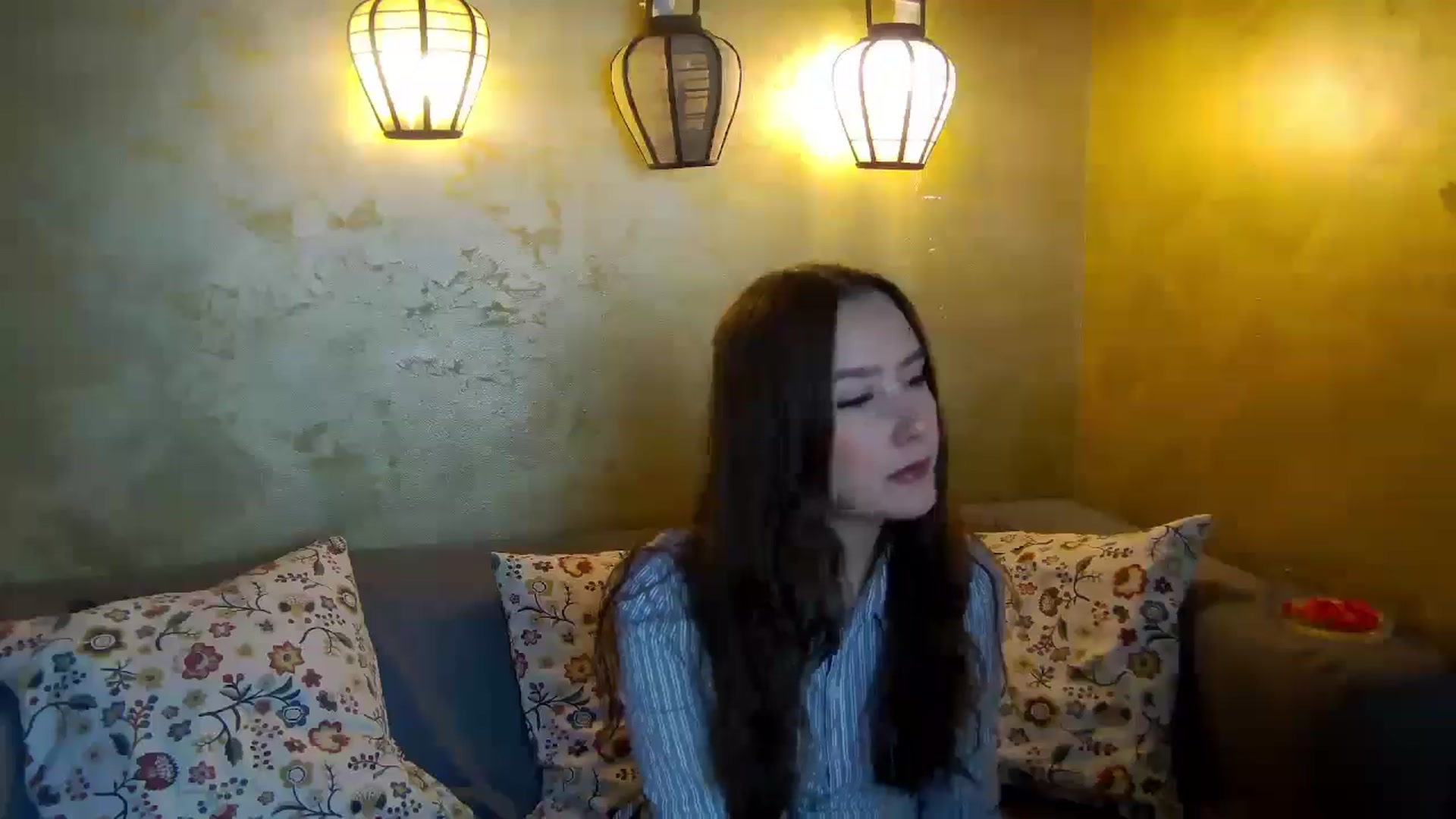 Gallery image thumbnail from Radiance's myfreecams stream on, 01/17/2026, 15:20 image 17 of 20