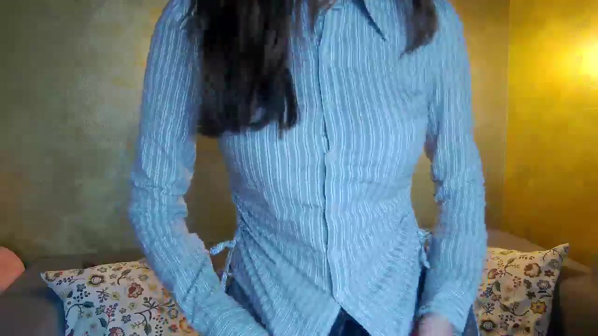 Gallery image thumbnail from Radiance's myfreecams stream on, 01/17/2026, 16:18 image 7 of 20