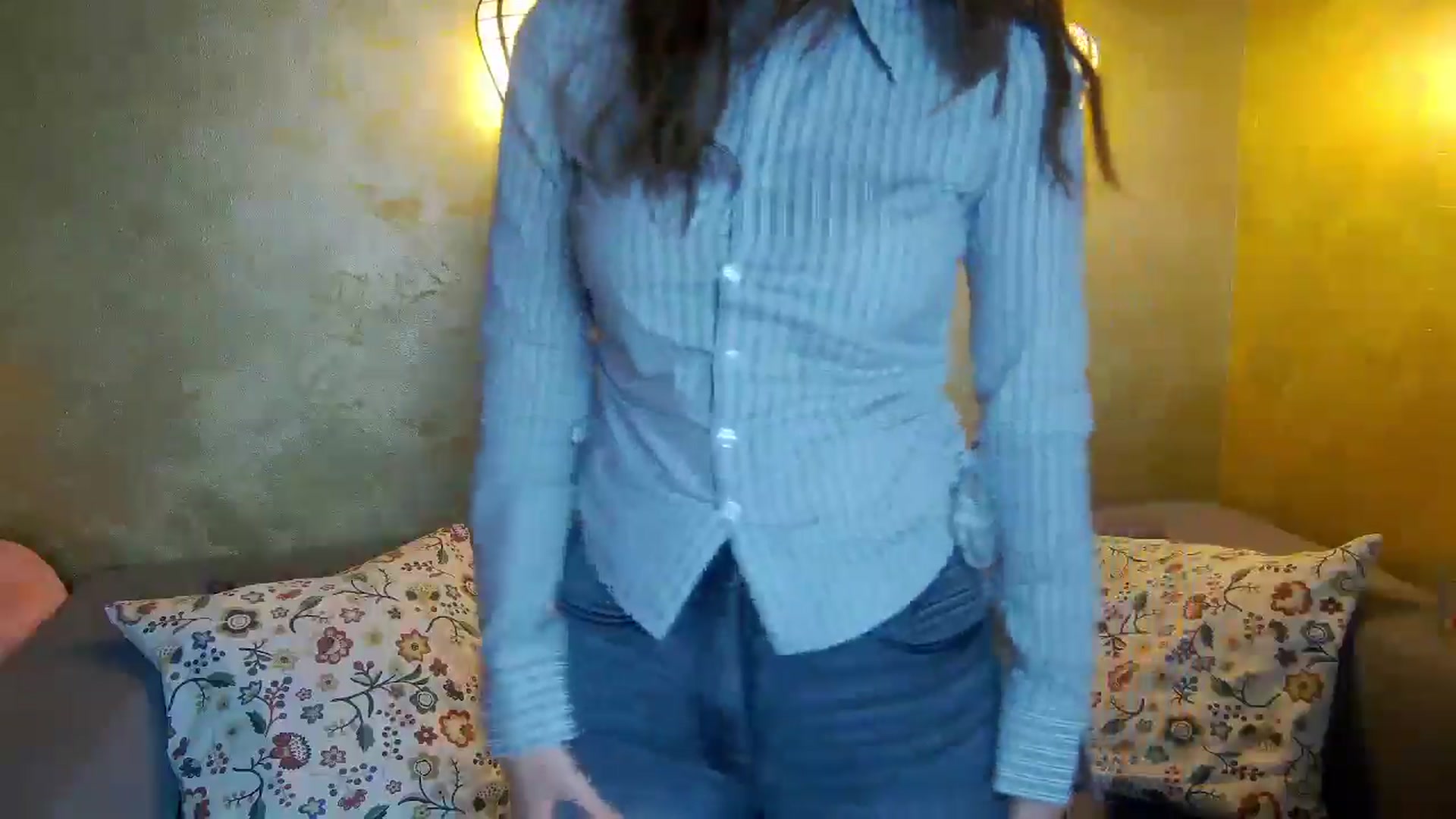 Gallery image thumbnail from Radiance's myfreecams stream on, 01/17/2026, 16:18 image 15 of 20