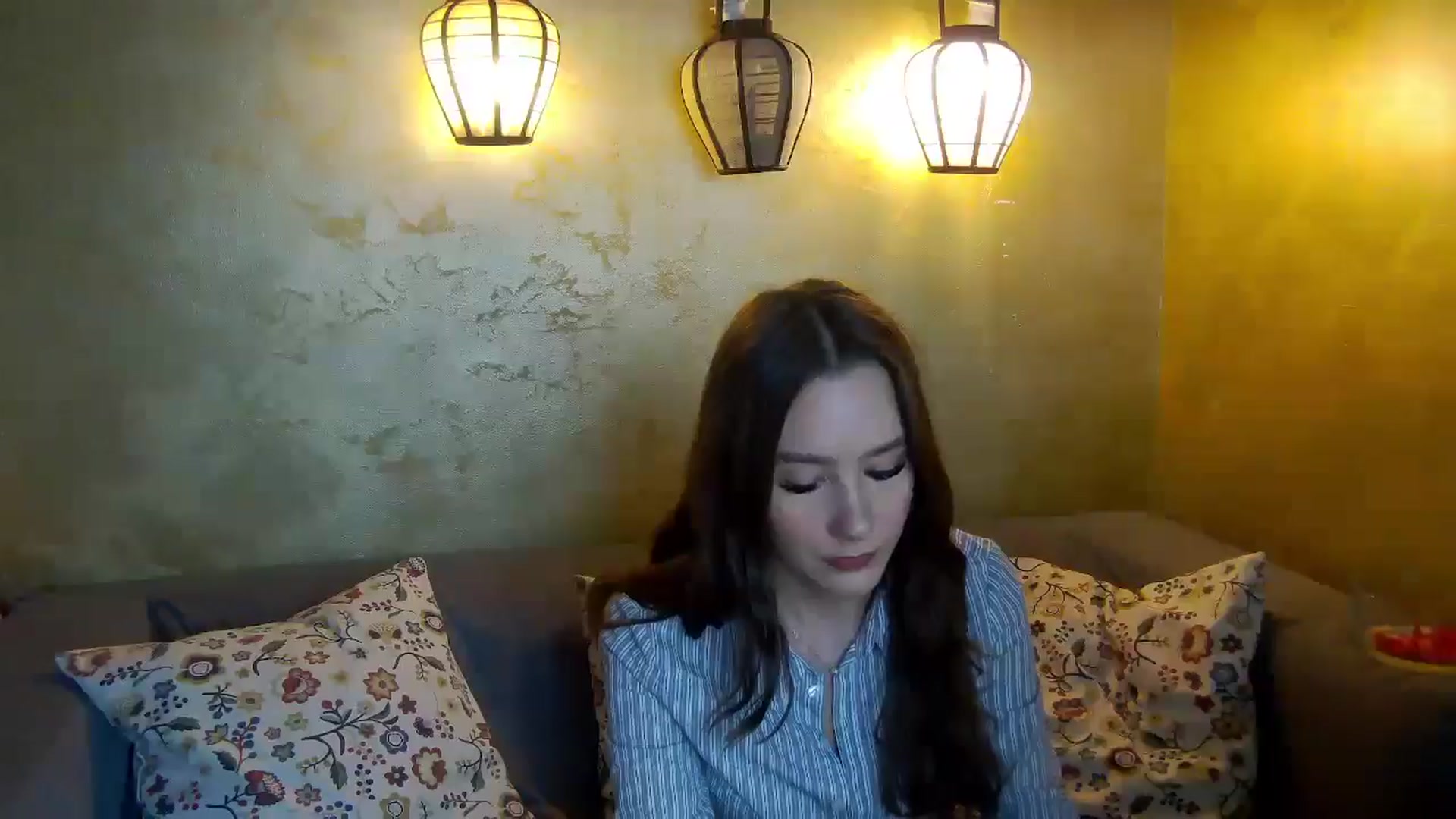 Gallery image thumbnail from Radiance's myfreecams stream on, 01/17/2026, 18:22 image 9 of 20