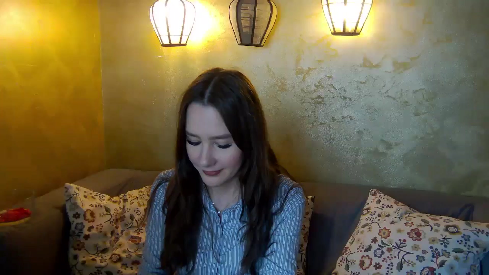 Gallery image thumbnail from Radiance's myfreecams stream on, 01/17/2026, 19:59 image 18 of 20