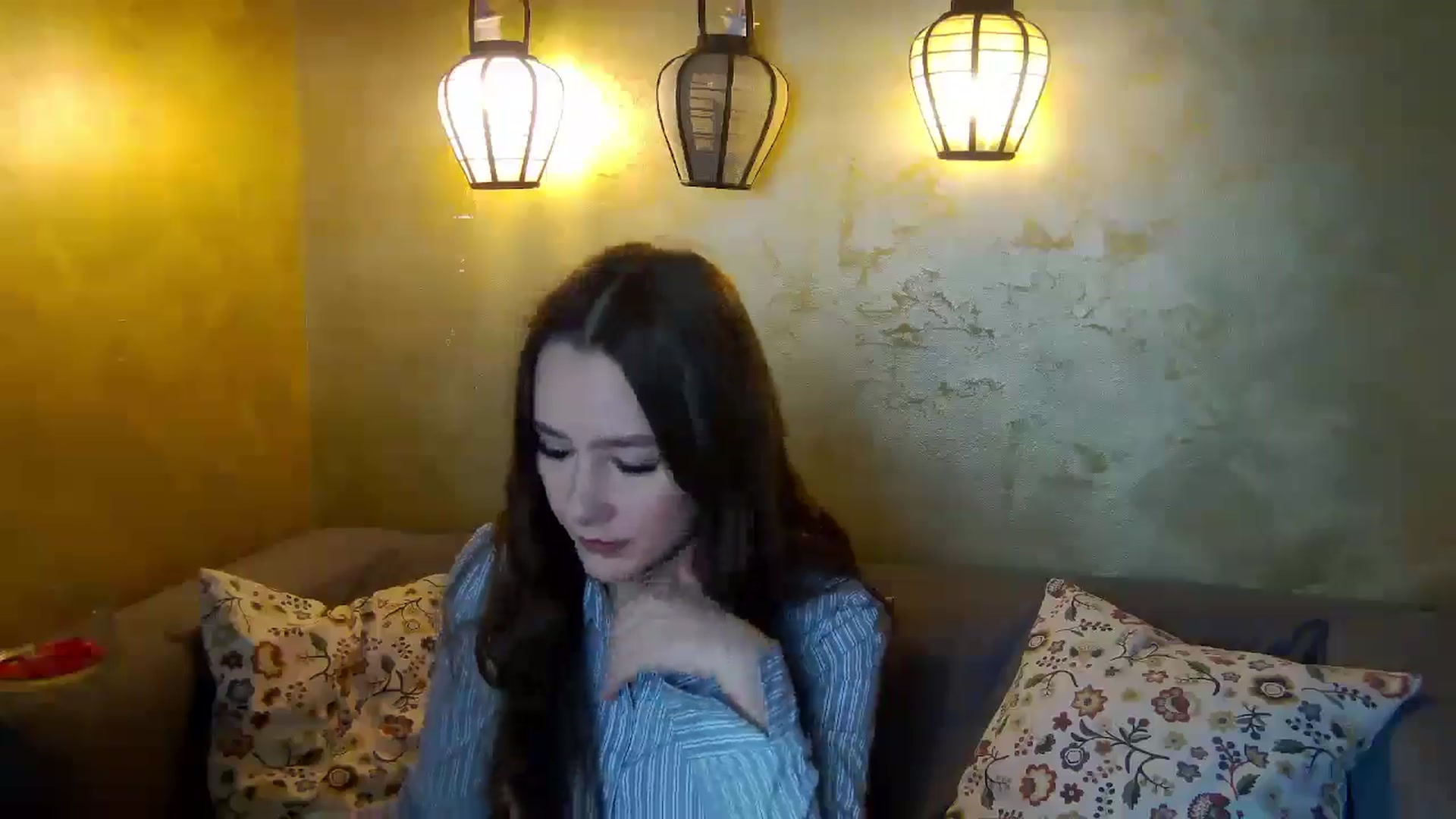 Gallery image thumbnail from Radiance's myfreecams stream on, 01/17/2026, 19:59 image 8 of 20