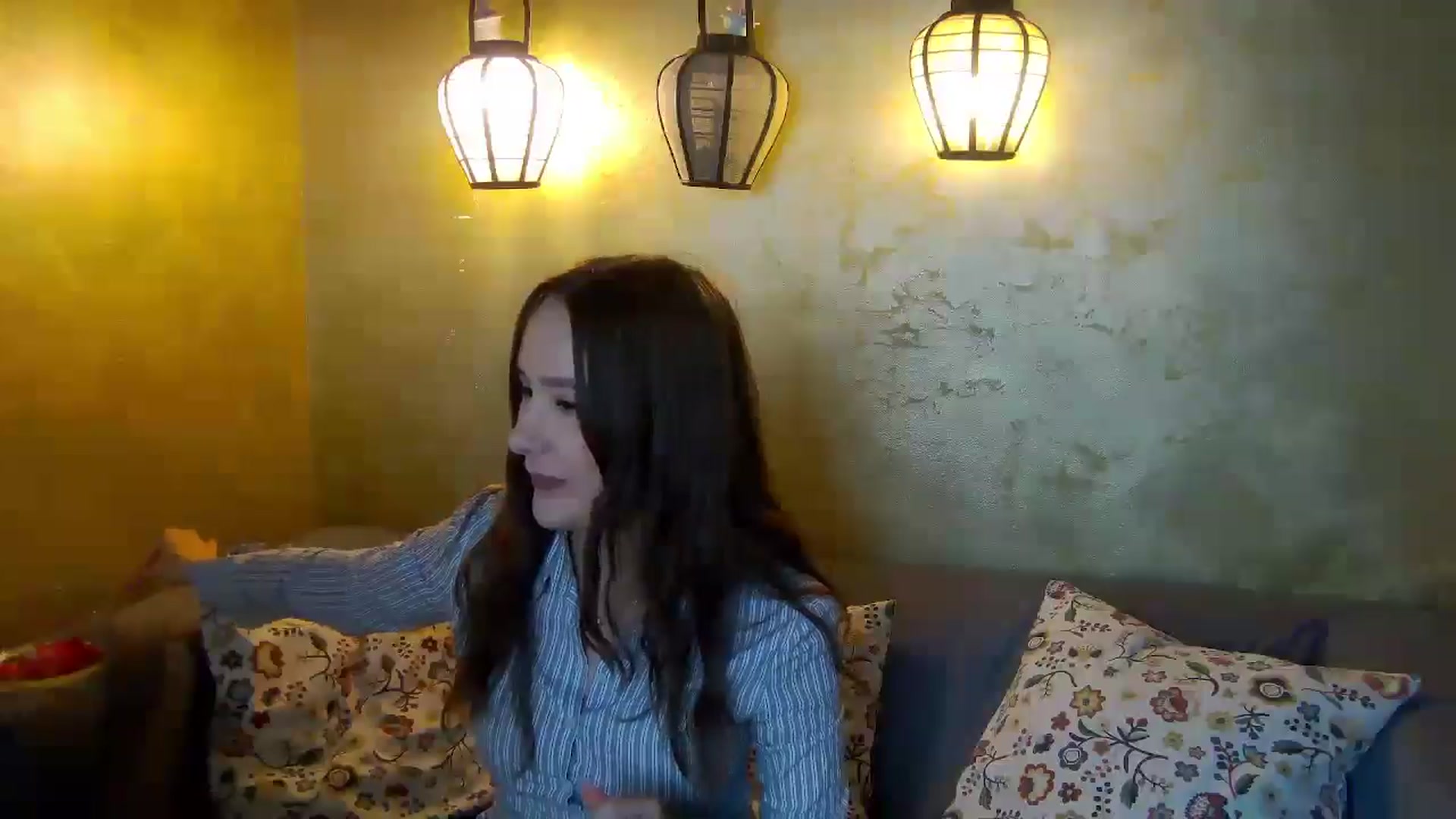 Gallery image thumbnail from Radiance's myfreecams stream on, 01/17/2026, 19:59 image 14 of 20
