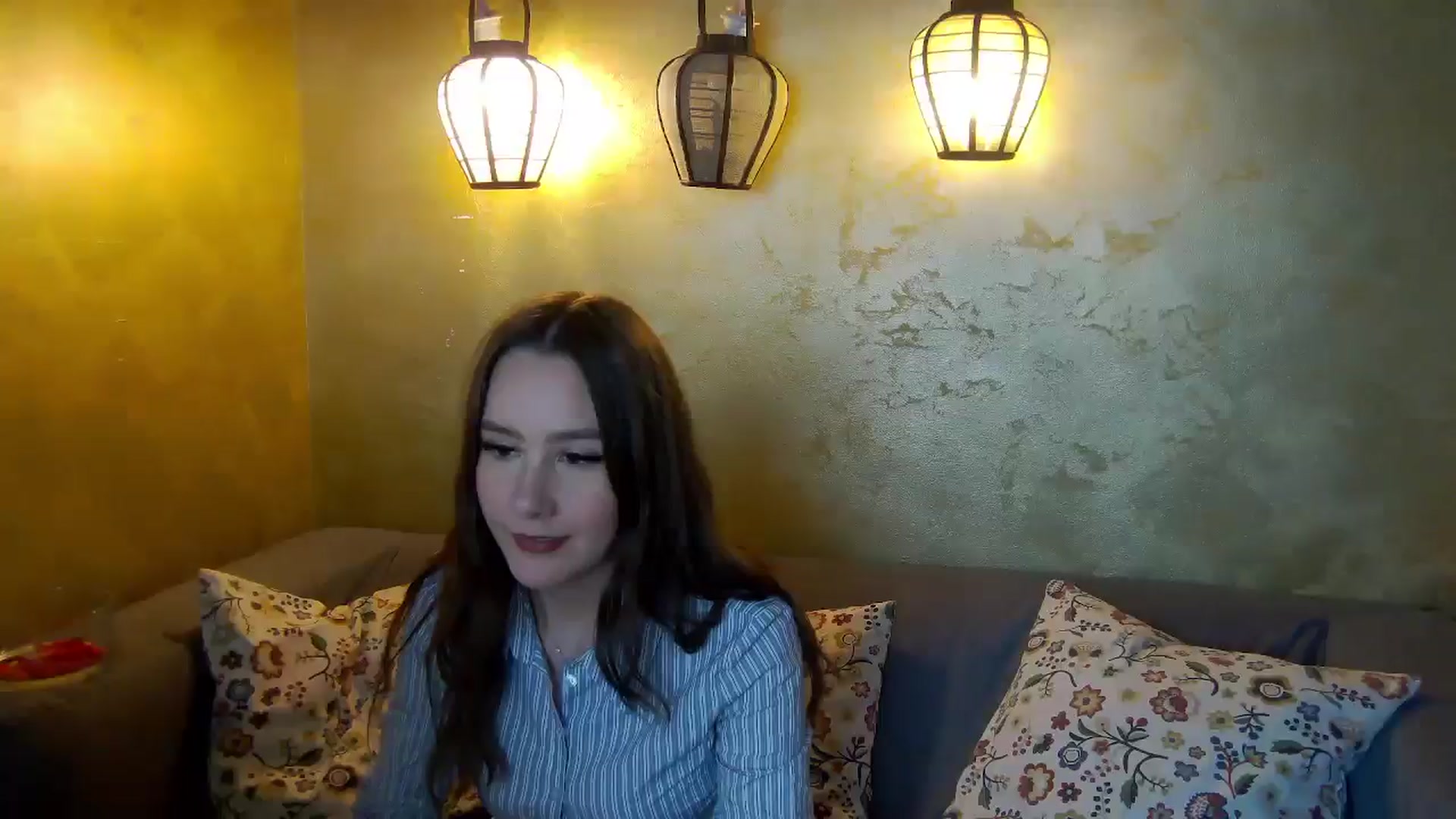 Gallery image thumbnail from Radiance's myfreecams stream on, 01/17/2026, 19:59 image 10 of 20