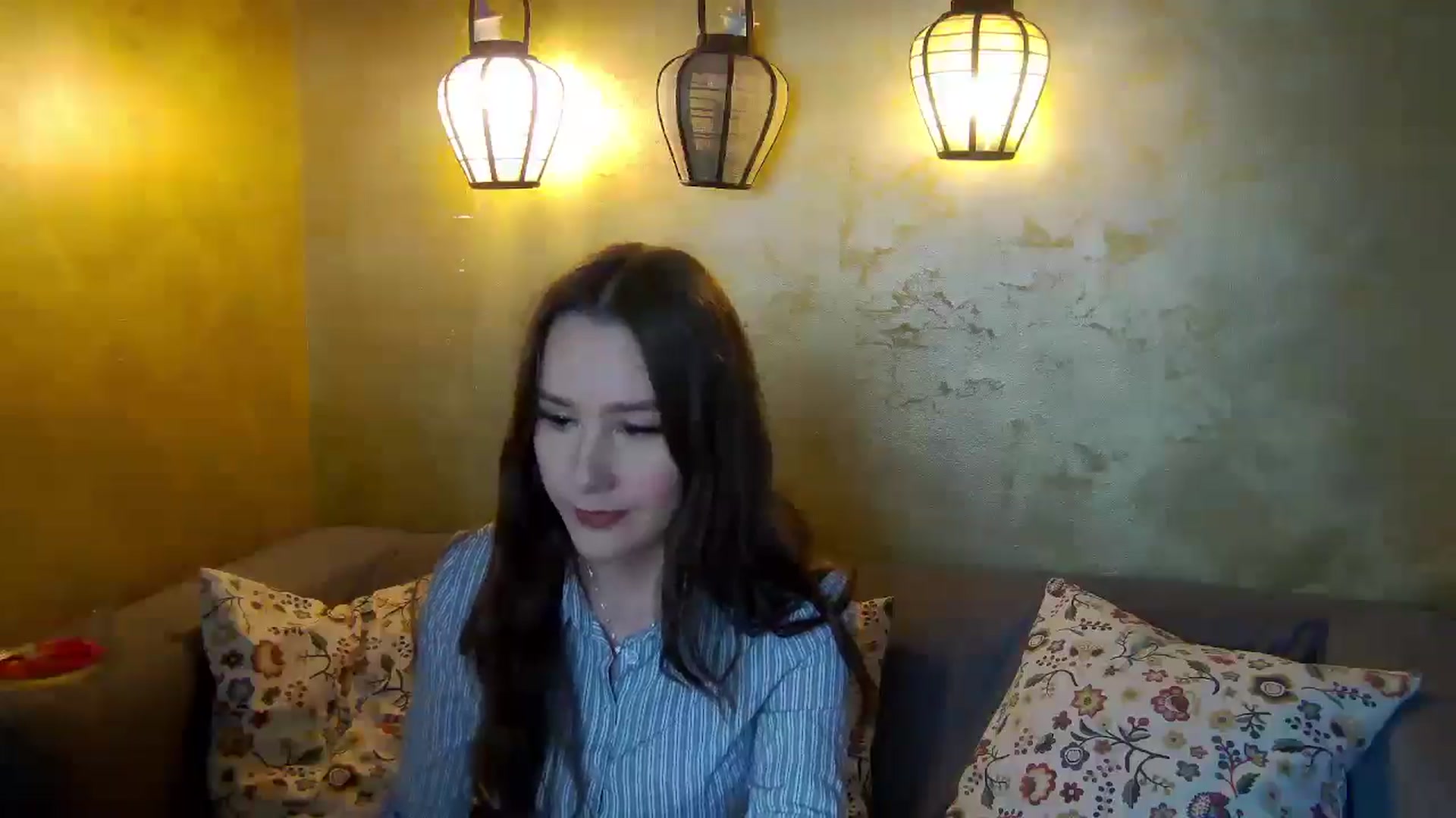 Gallery image thumbnail from Radiance's myfreecams stream on, 01/17/2026, 19:59 image 6 of 20