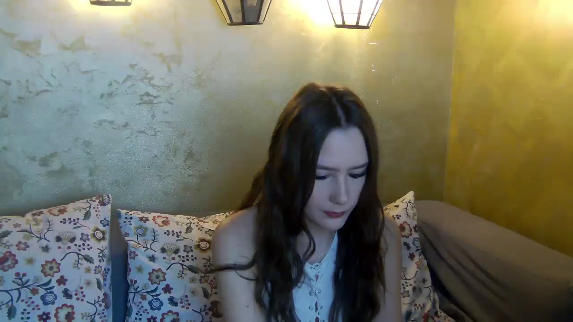 Gallery image thumbnail from Radiance's myfreecams stream on, 01/21/2026, 13:52 image 12 of 20