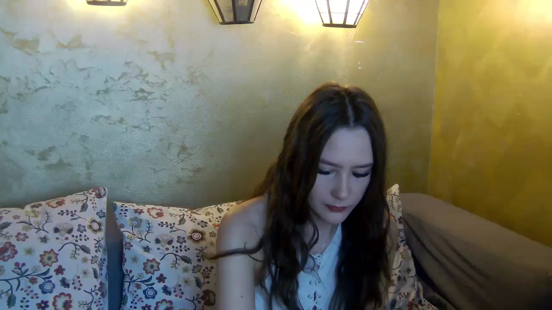 Gallery image thumbnail from Radiance's myfreecams stream on, 01/21/2026, 13:52 image 11 of 20