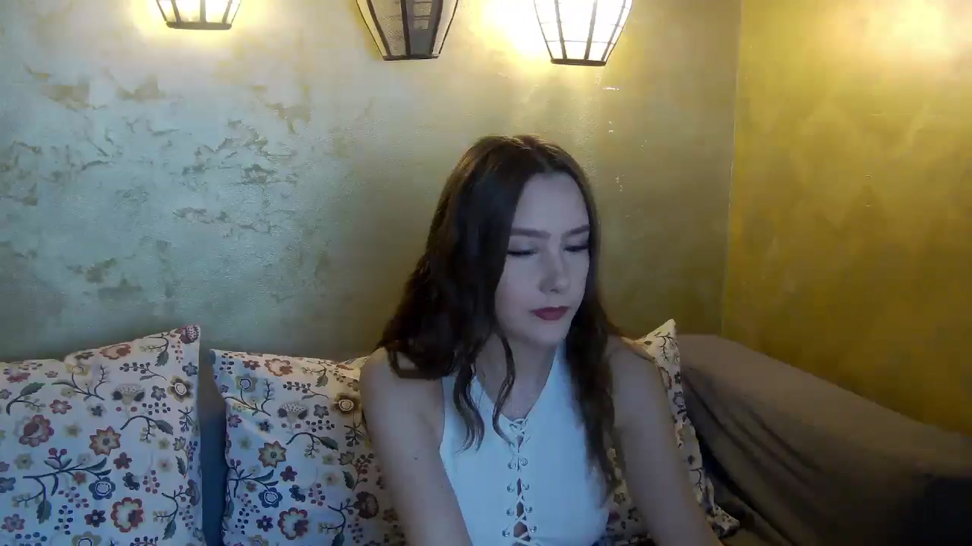 Gallery image thumbnail from Radiance's myfreecams stream on, 01/21/2026, 13:52 image 2 of 20