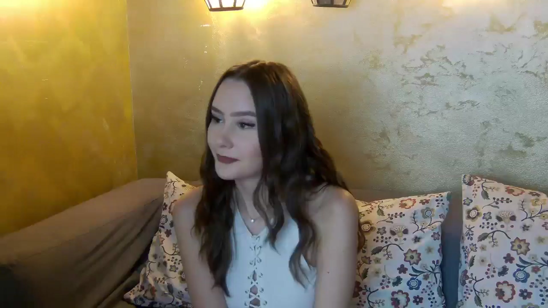 Gallery image thumbnail from Radiance's myfreecams stream on, 01/21/2026, 16:16 image 1 of 20